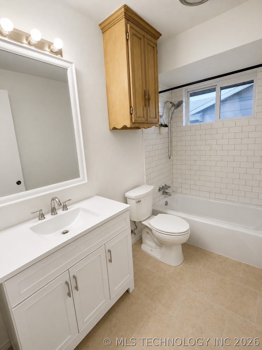 204 E Bass Property Photo 10