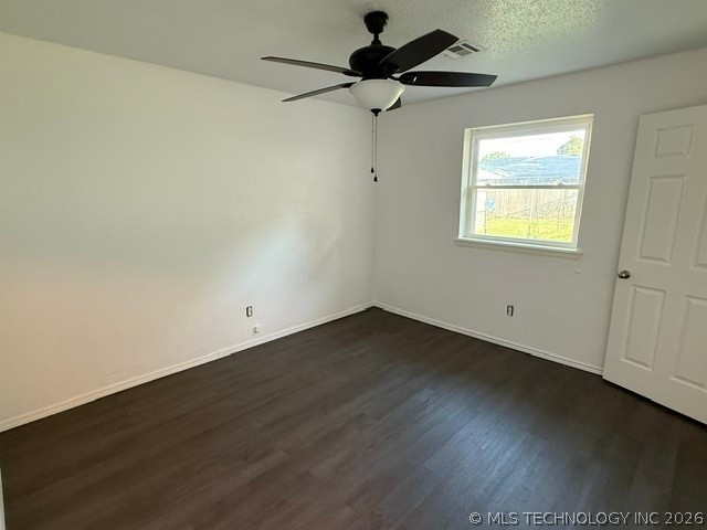 204 E Bass Property Photo 13