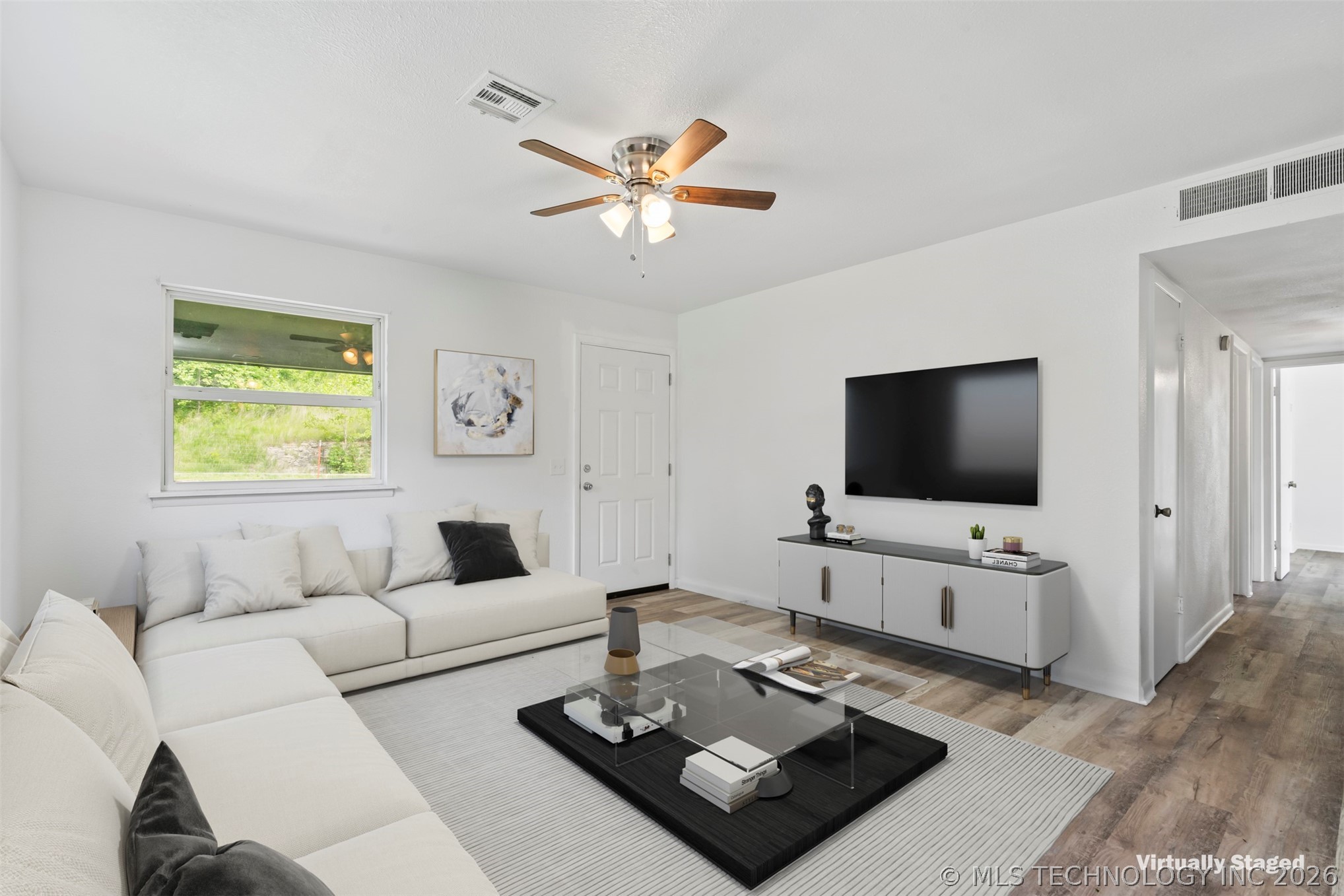 50272 568 Road Property Photo 4