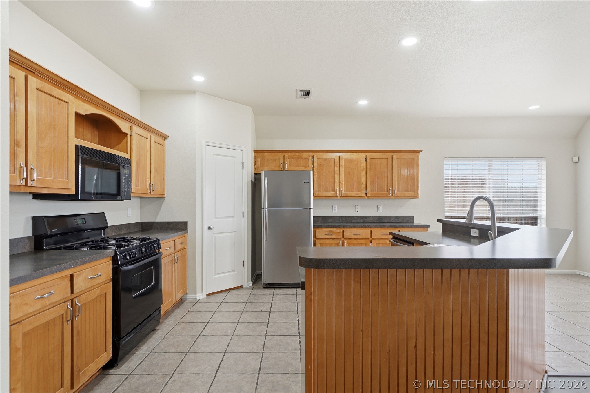 10400 N 114th East Avenue Property Photo 10