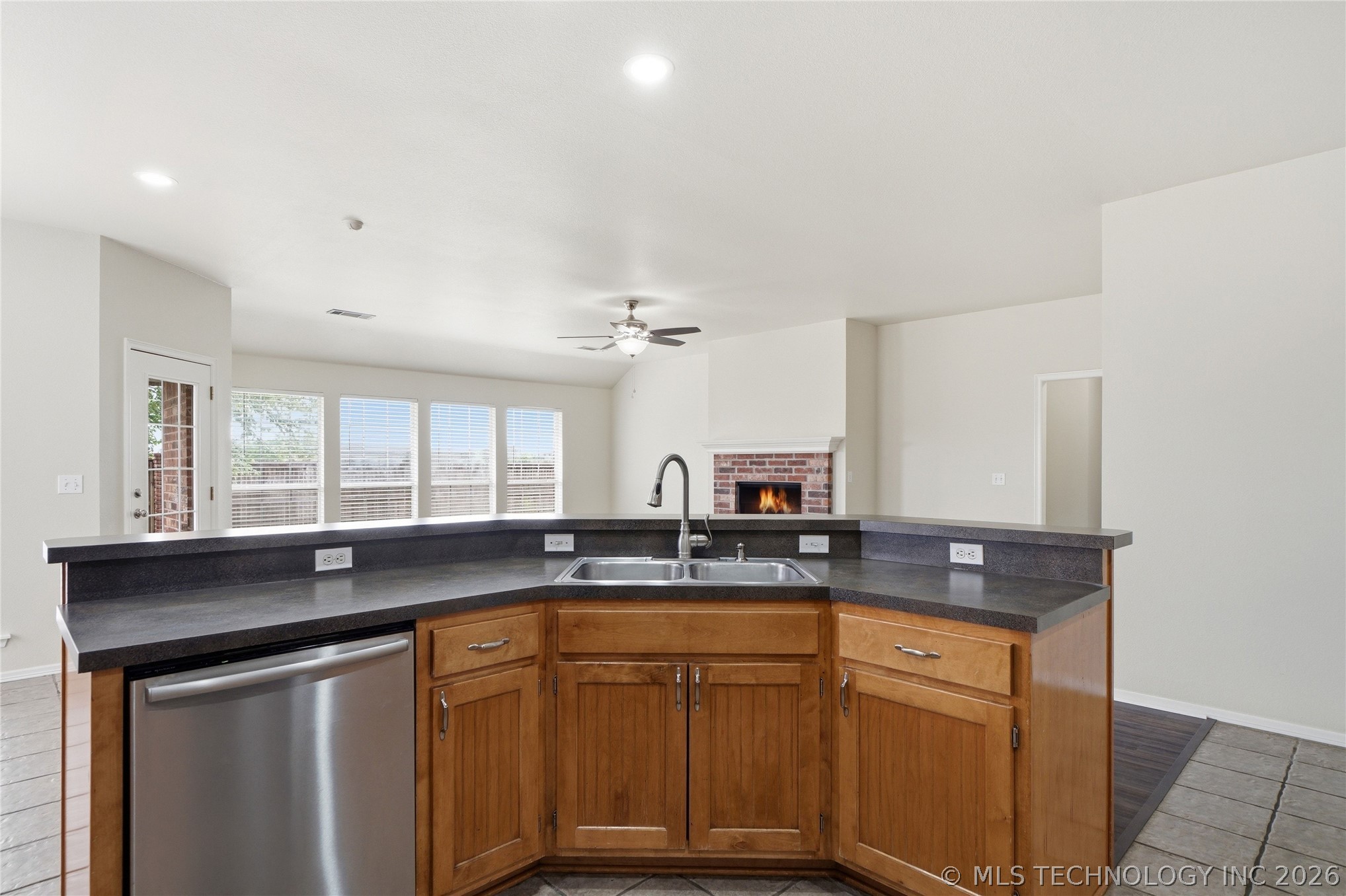 10400 N 114th East Avenue Property Photo 14