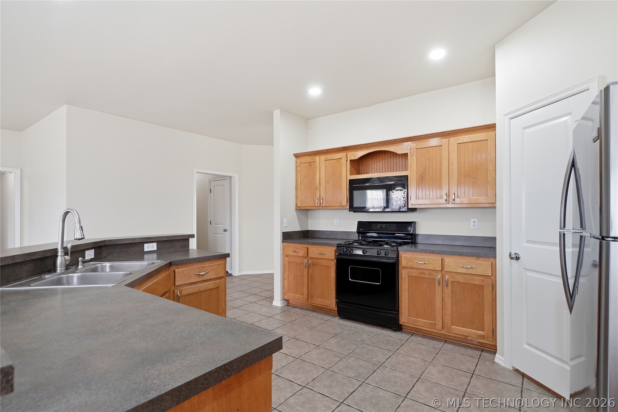 10400 N 114th East Avenue Property Photo 15