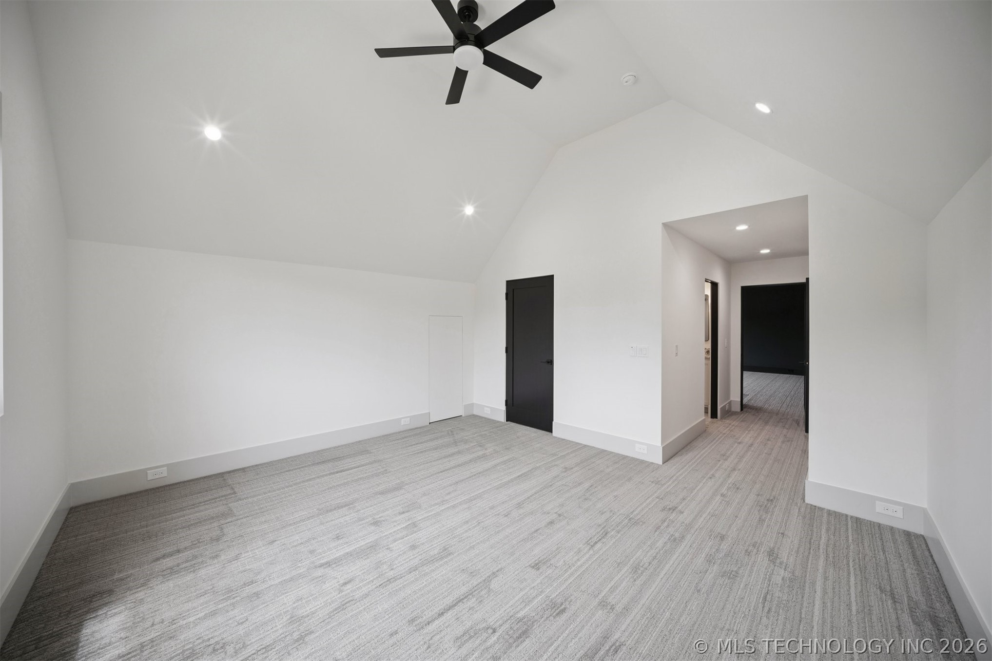 17889 Falcon Pass Property Photo 56