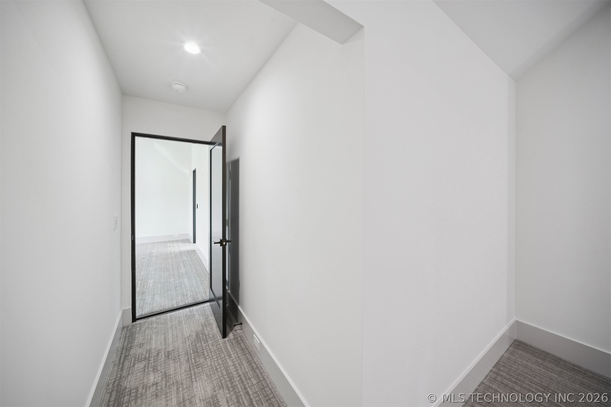 17889 Falcon Pass Property Photo 61
