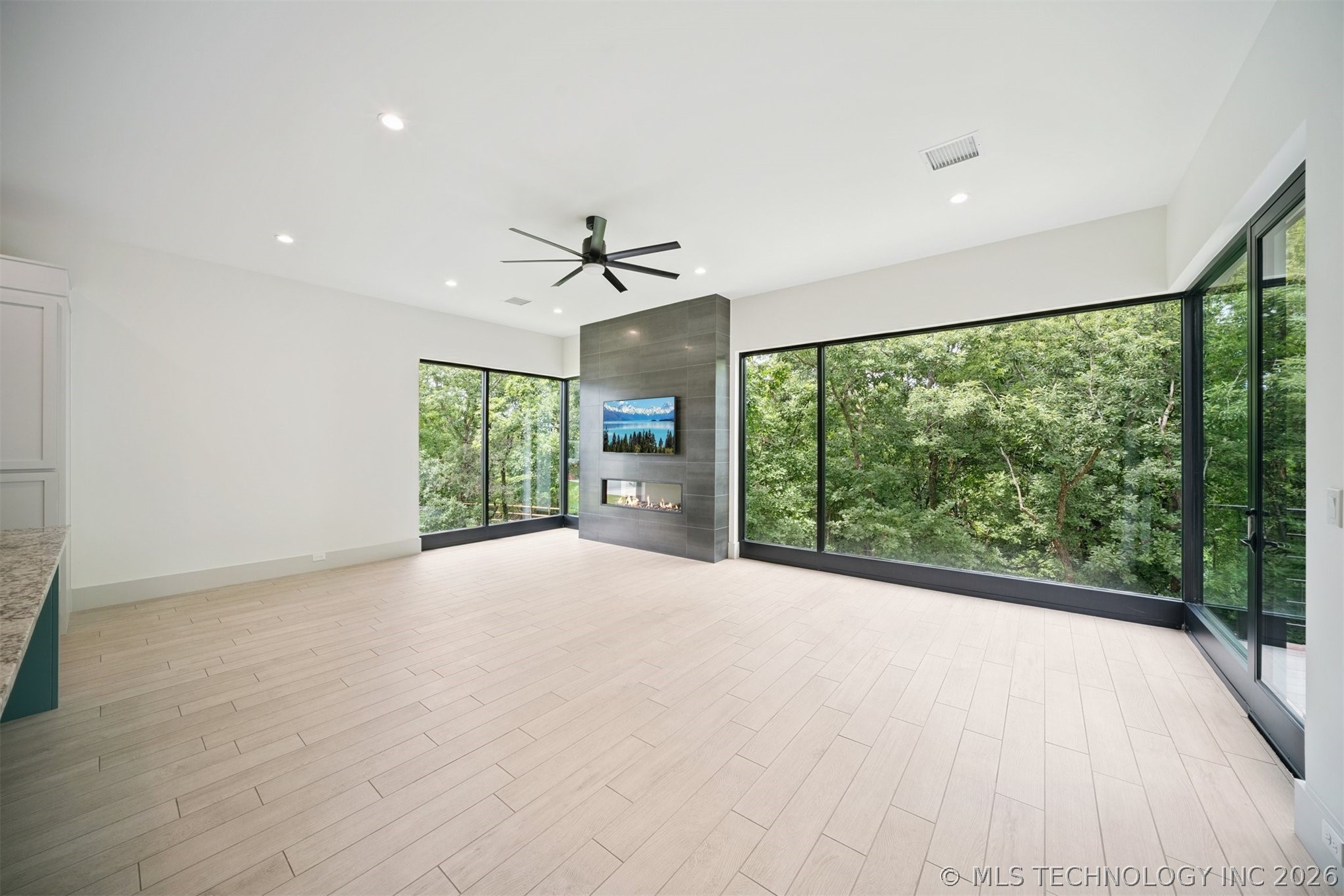 17889 Falcon Pass Property Photo 75