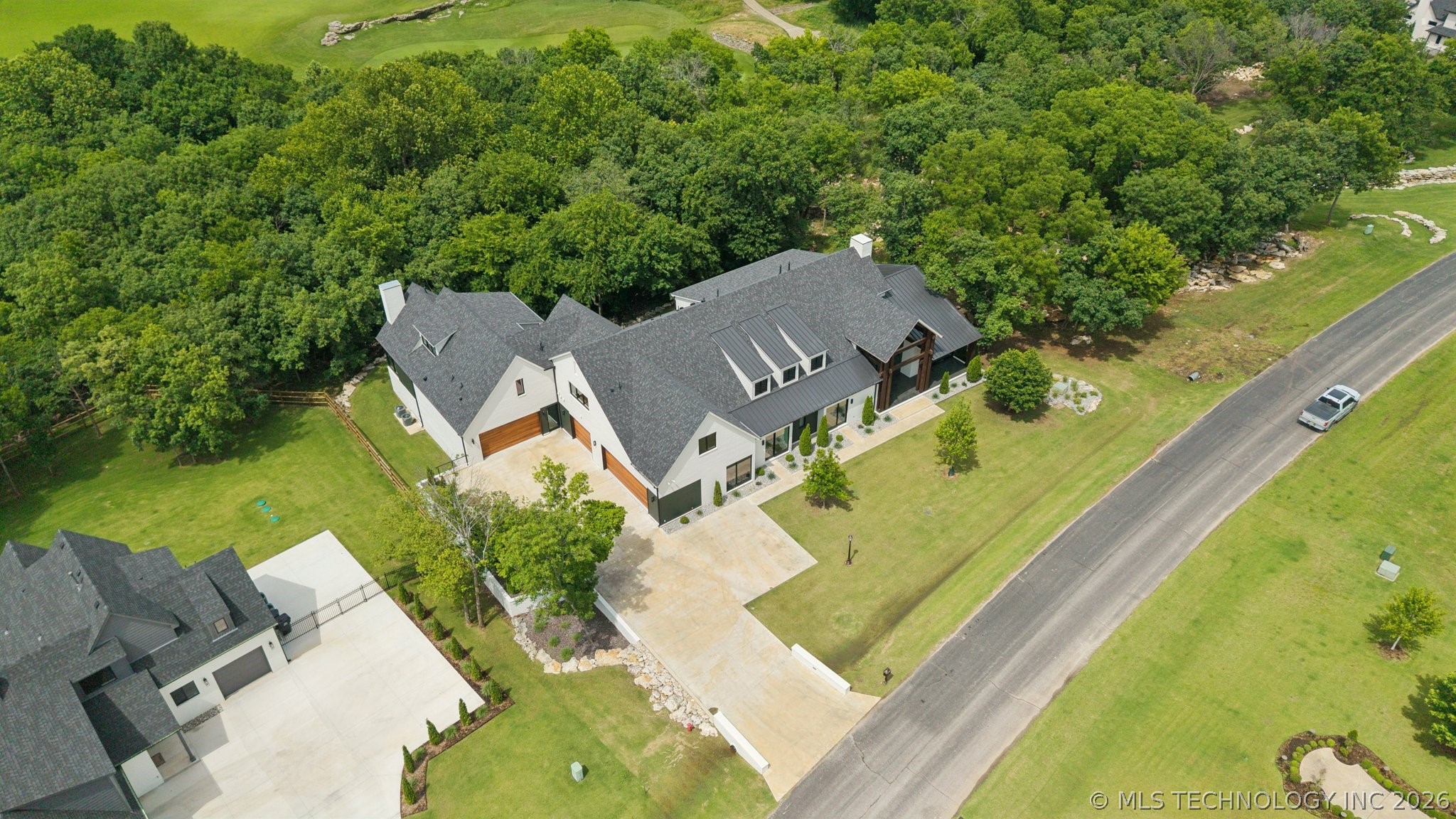 17889 Falcon Pass Property Photo 91