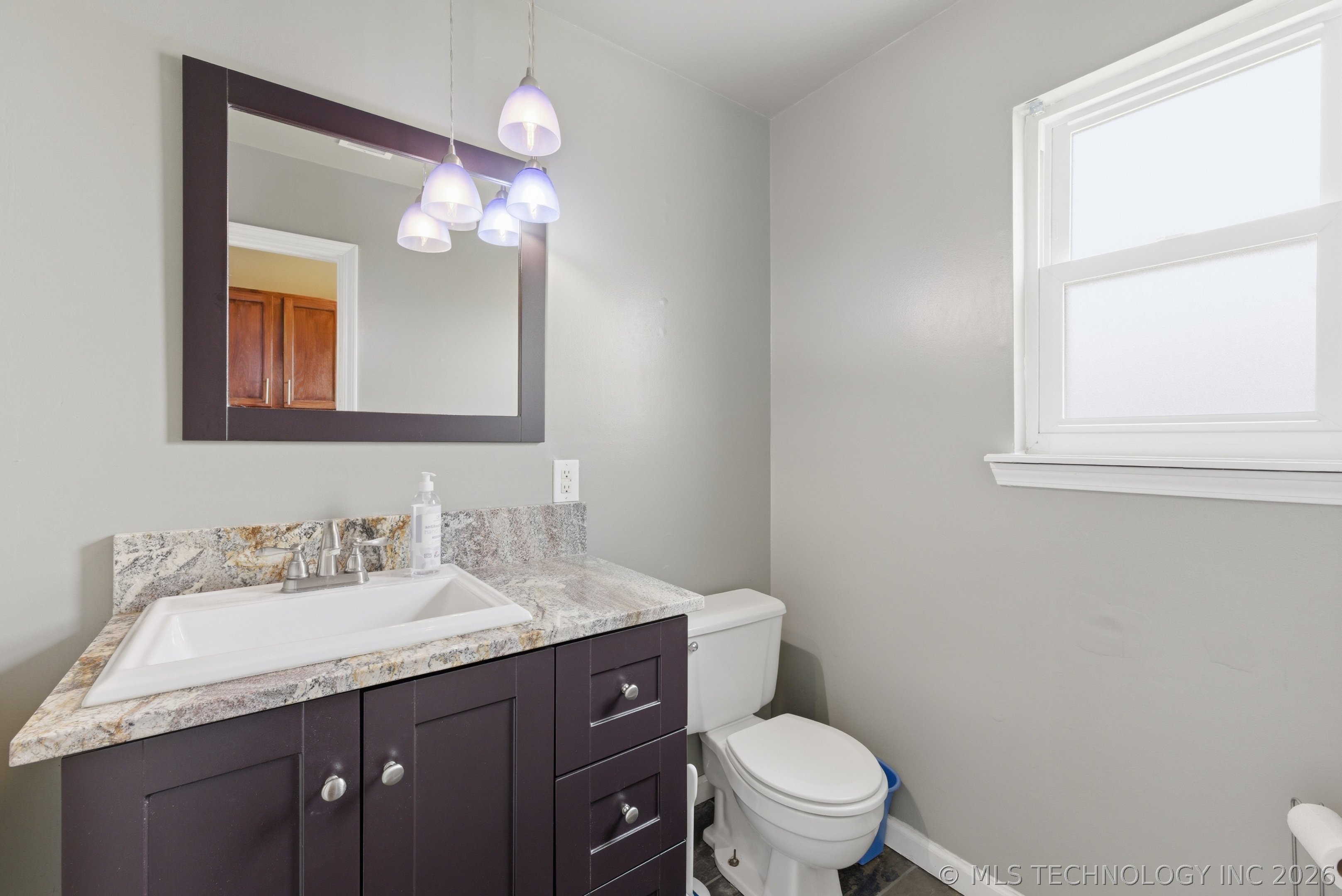 4901 S Narcissus Avenue Property Photo 25