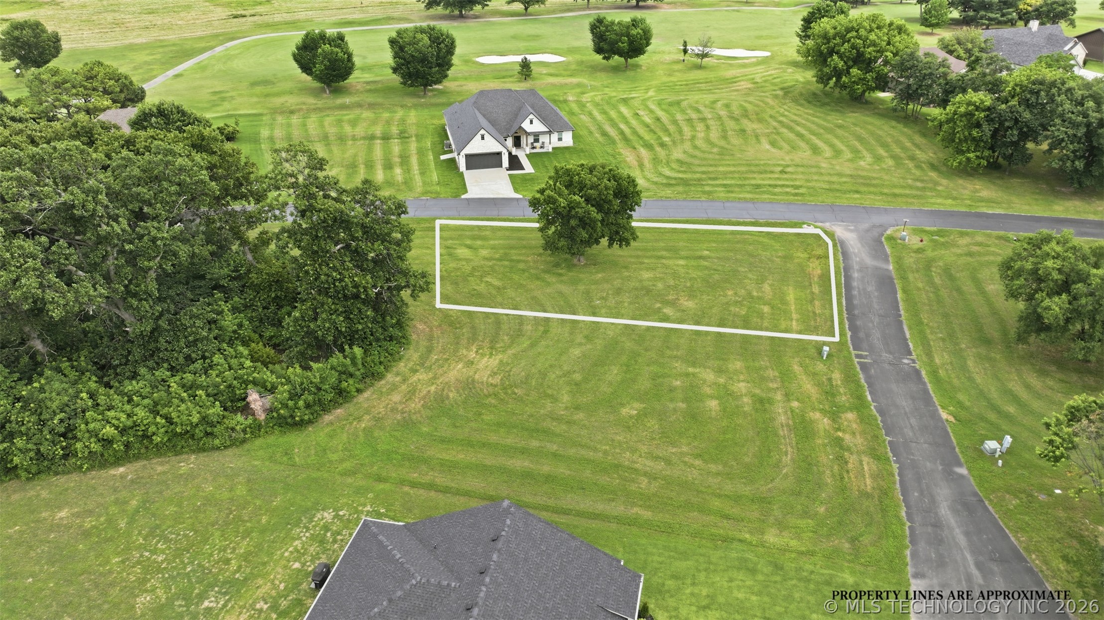 87 Pebble Beach Property Photo 6