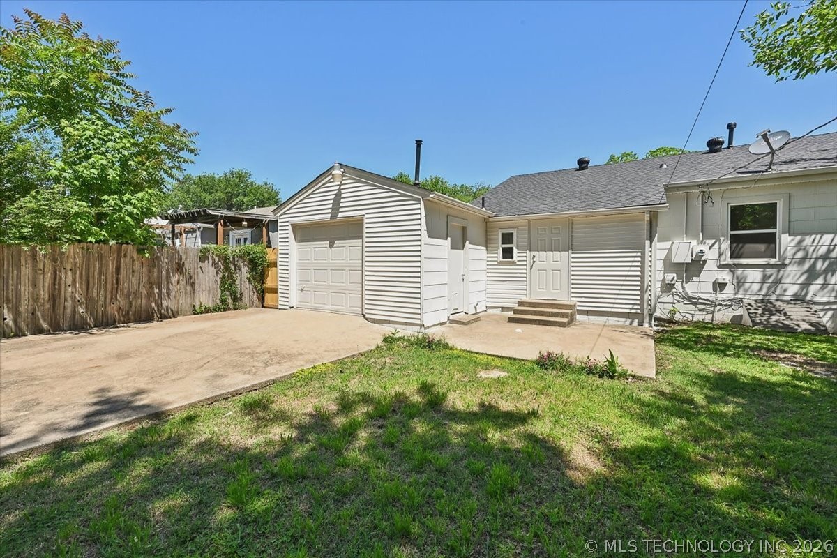 3524 E 30th Street Property Photo 24