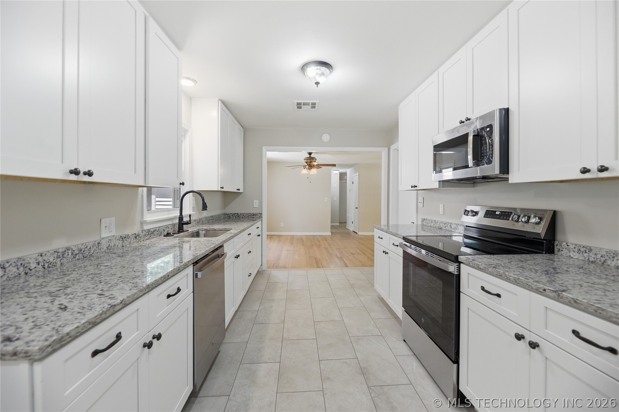 111 Irving Street Property Photo 12