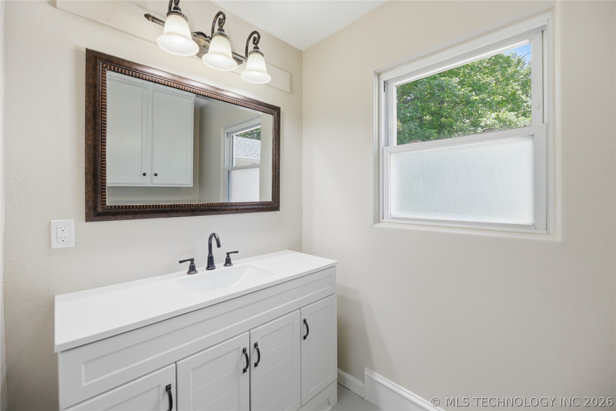 111 Irving Street Property Photo 19
