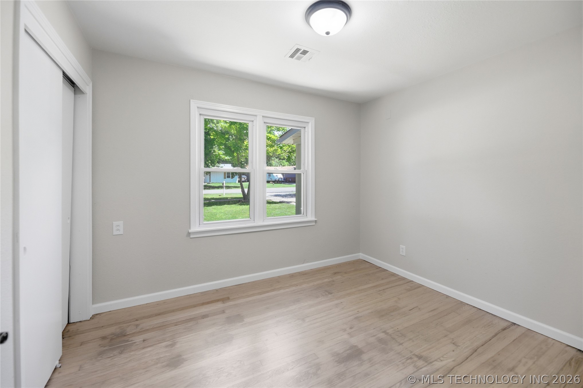 111 Irving Street Property Photo 21