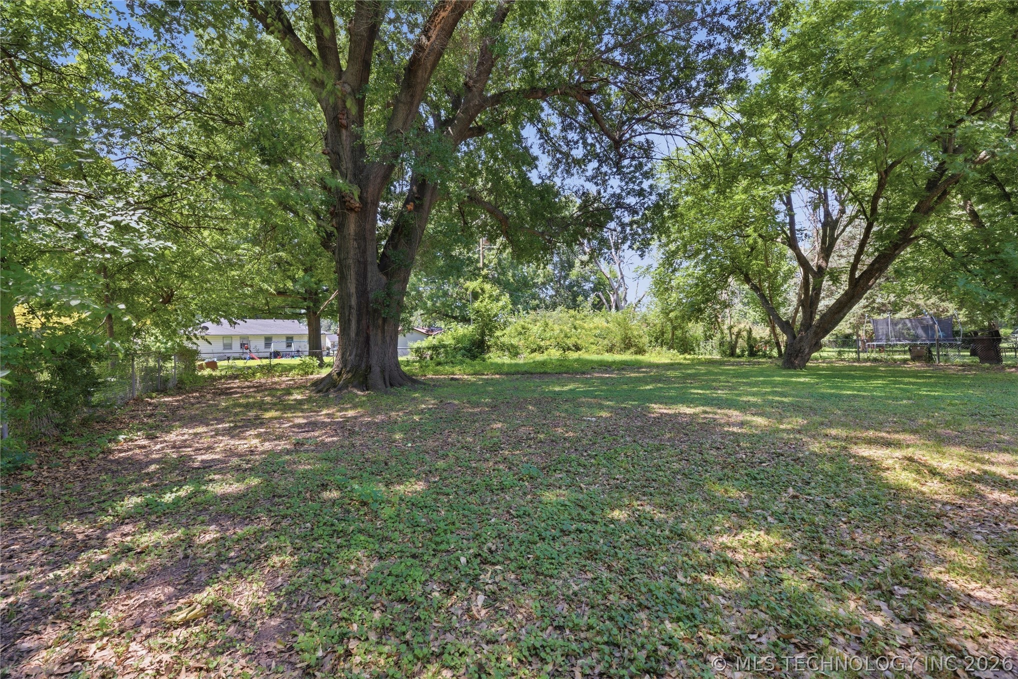 111 Irving Street Property Photo 33