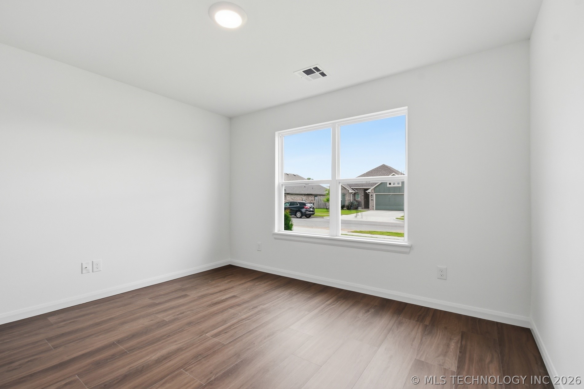 27765 E 109th Place S Property Photo 32