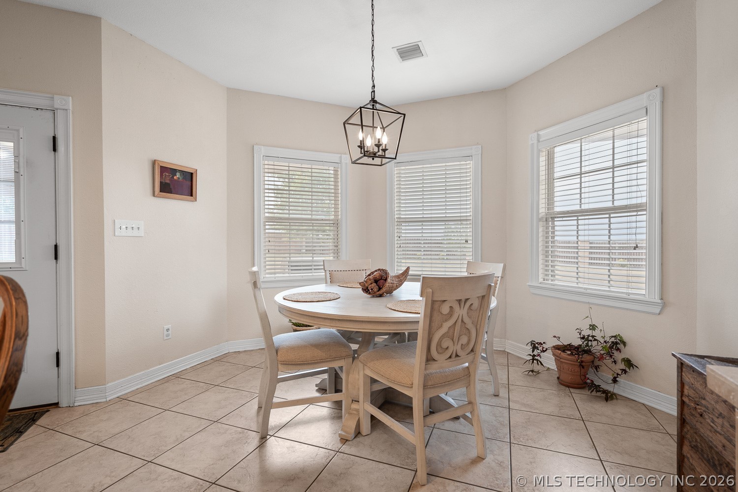 833 Franklin Drive Property Photo 11
