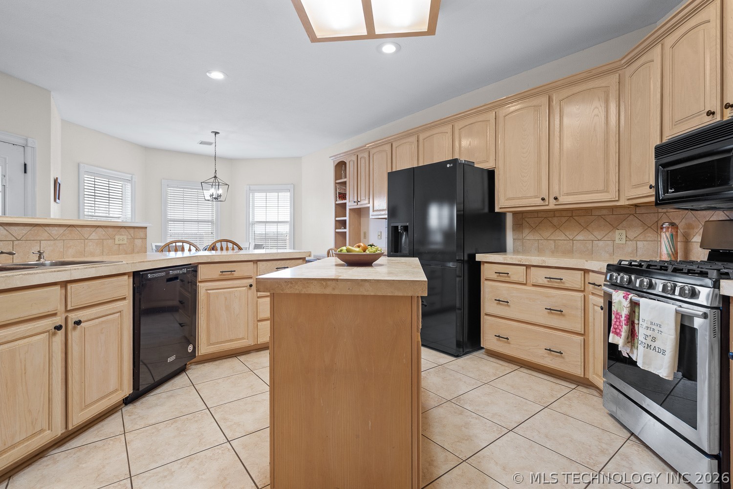 833 Franklin Drive Property Photo 15