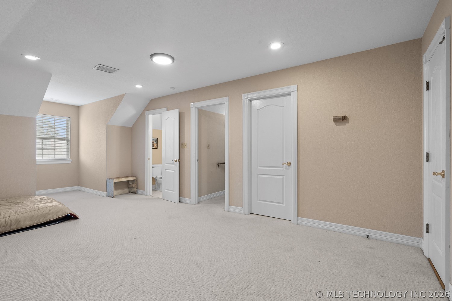 833 Franklin Drive Property Photo 40