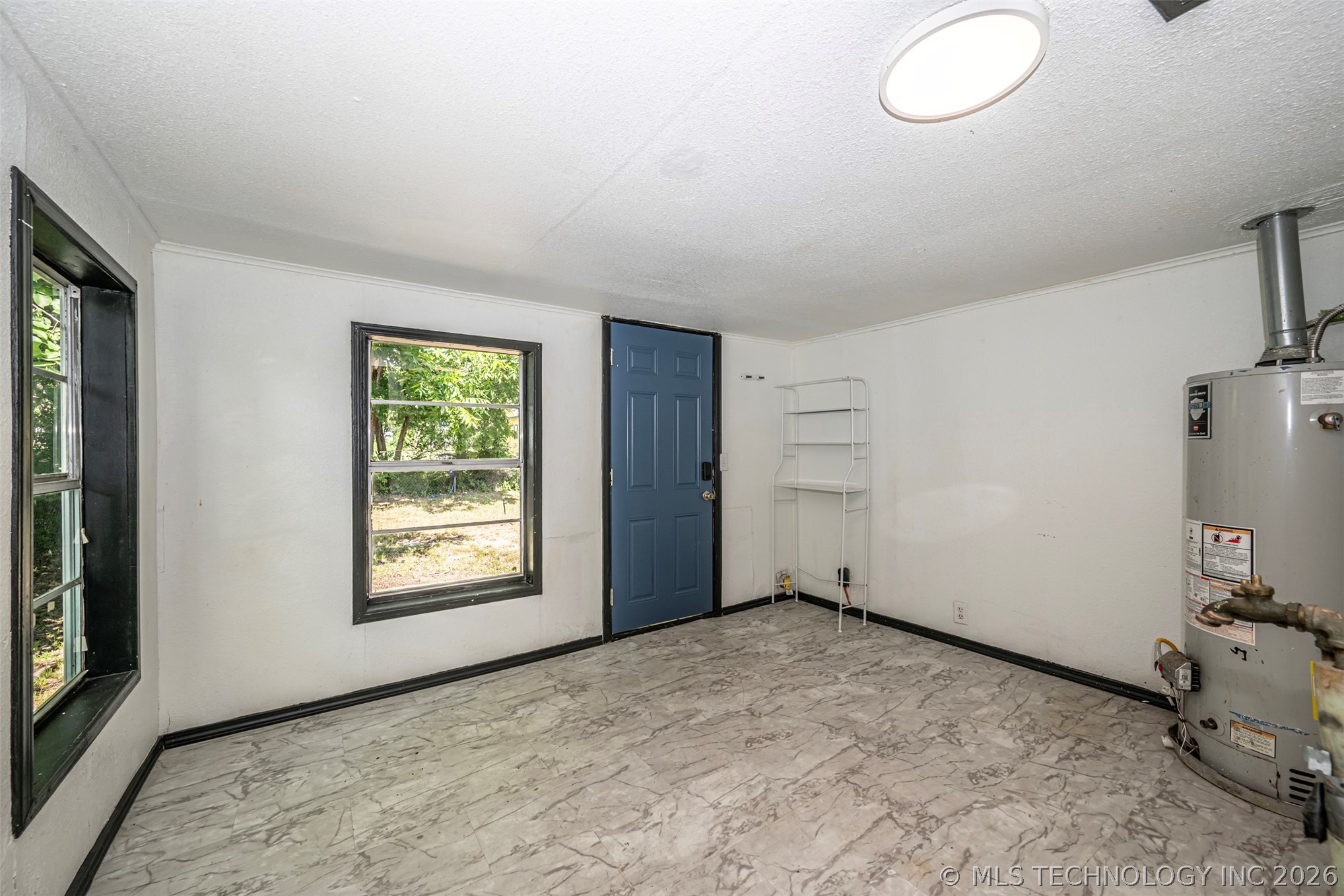 2620554 Property Photo 14
