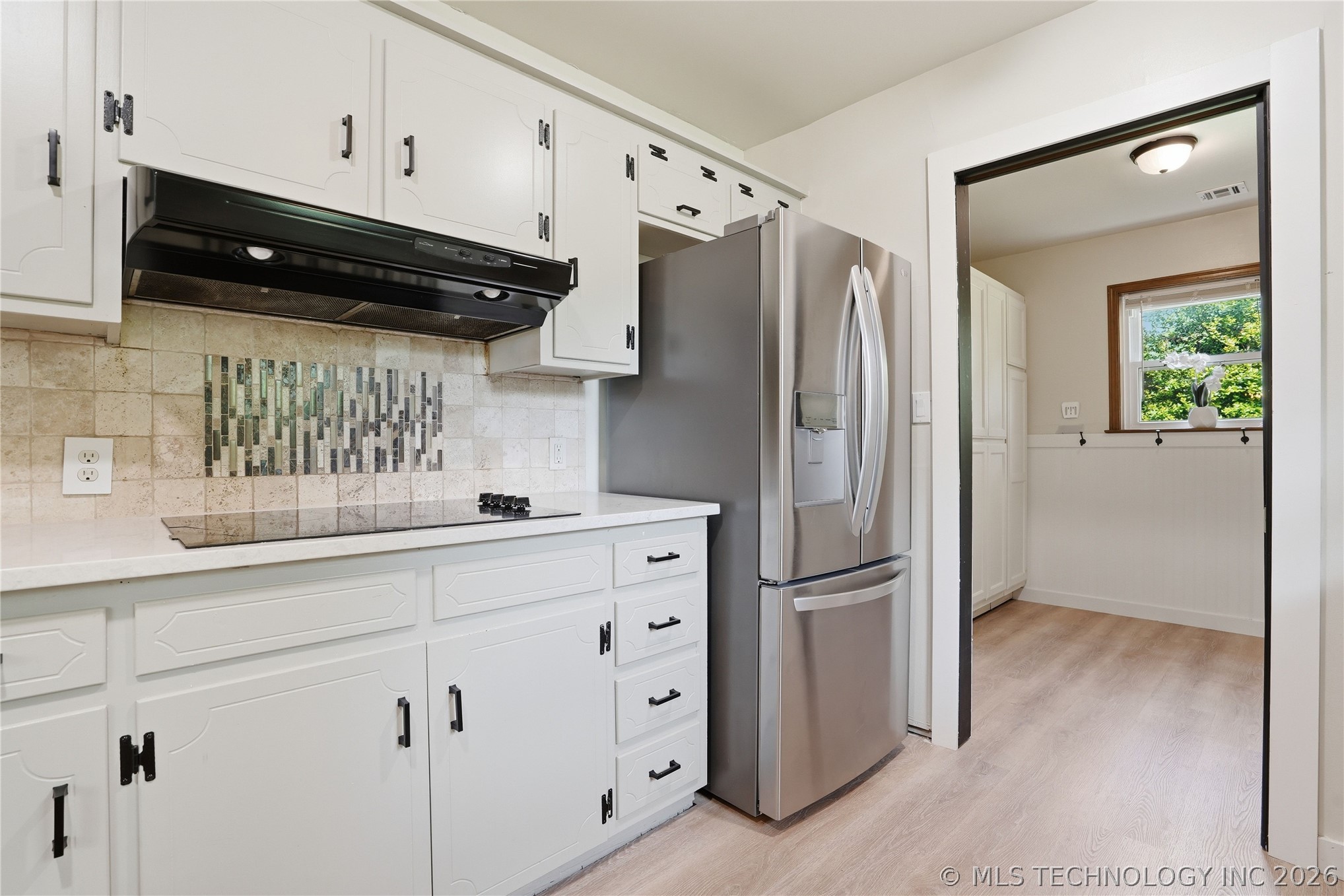 1920 E 53rd Street Property Photo 15