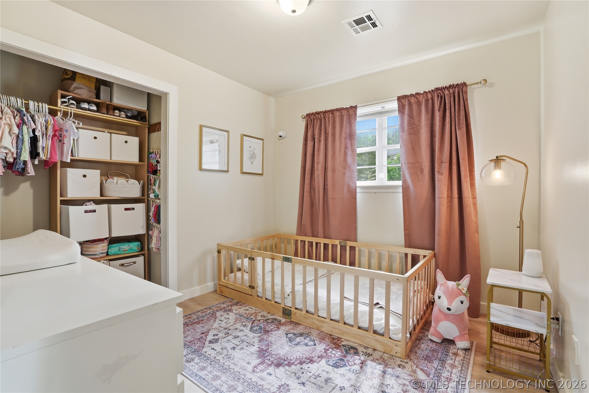 1920 E 53rd Street Property Photo 20