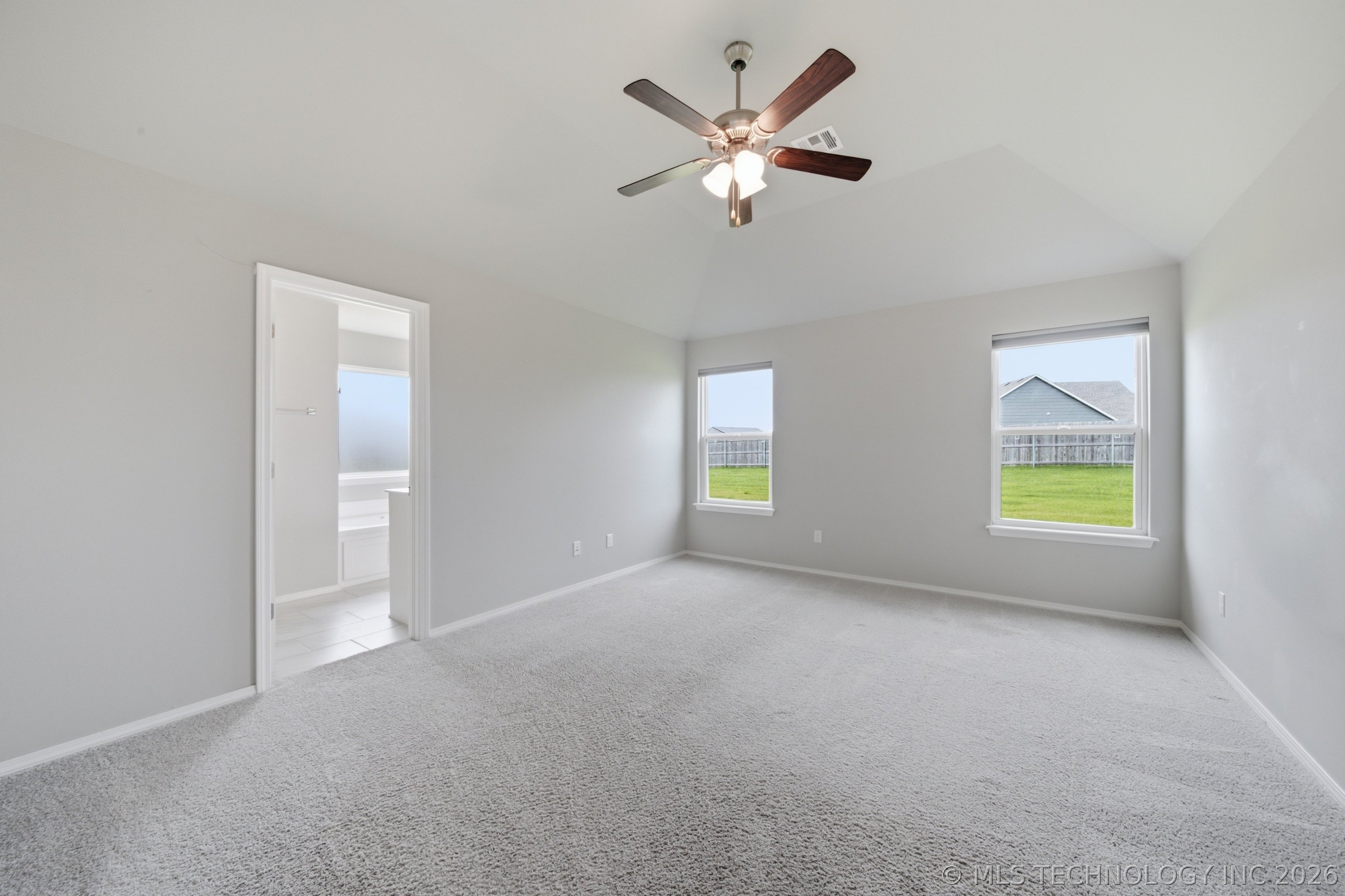 15454 S 36th East Avenue Property Photo 16