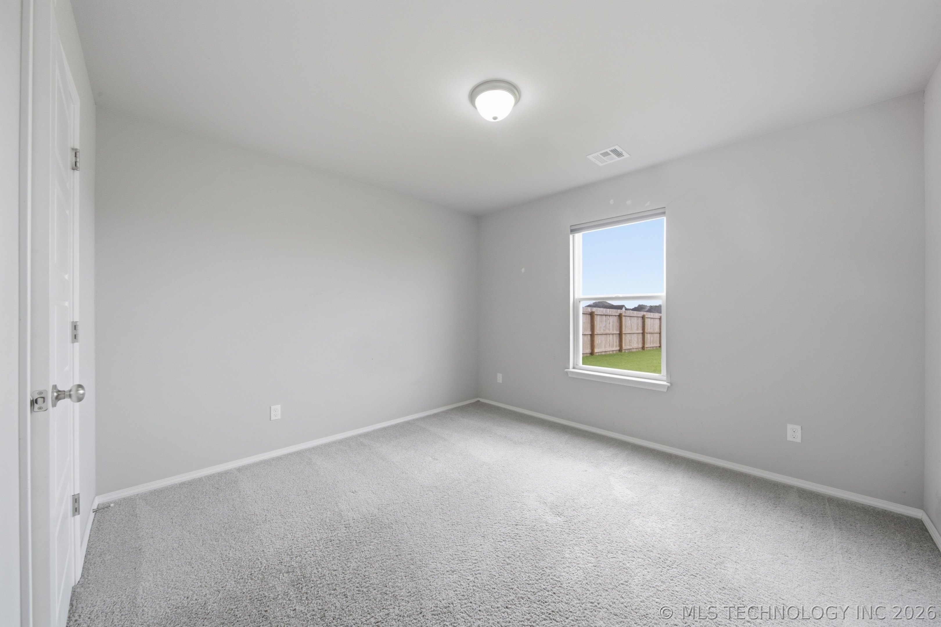 15454 S 36th East Avenue Property Photo 25