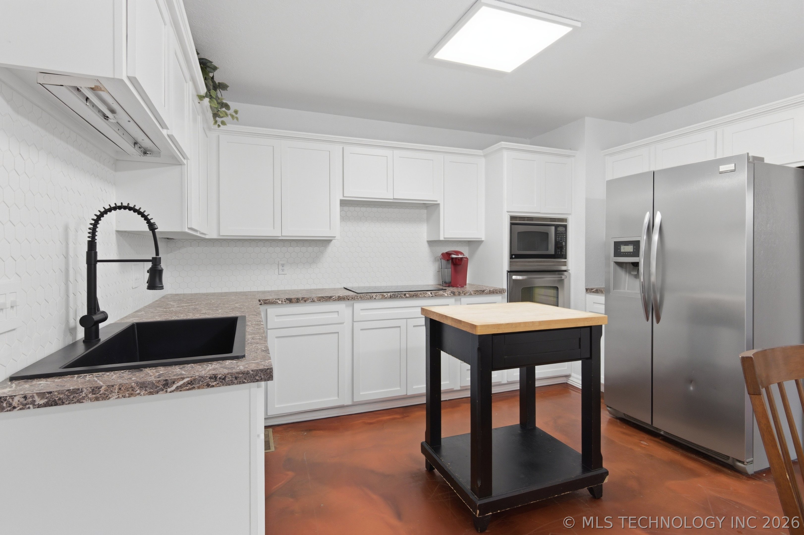 6903 E 99th Street Property Photo 9
