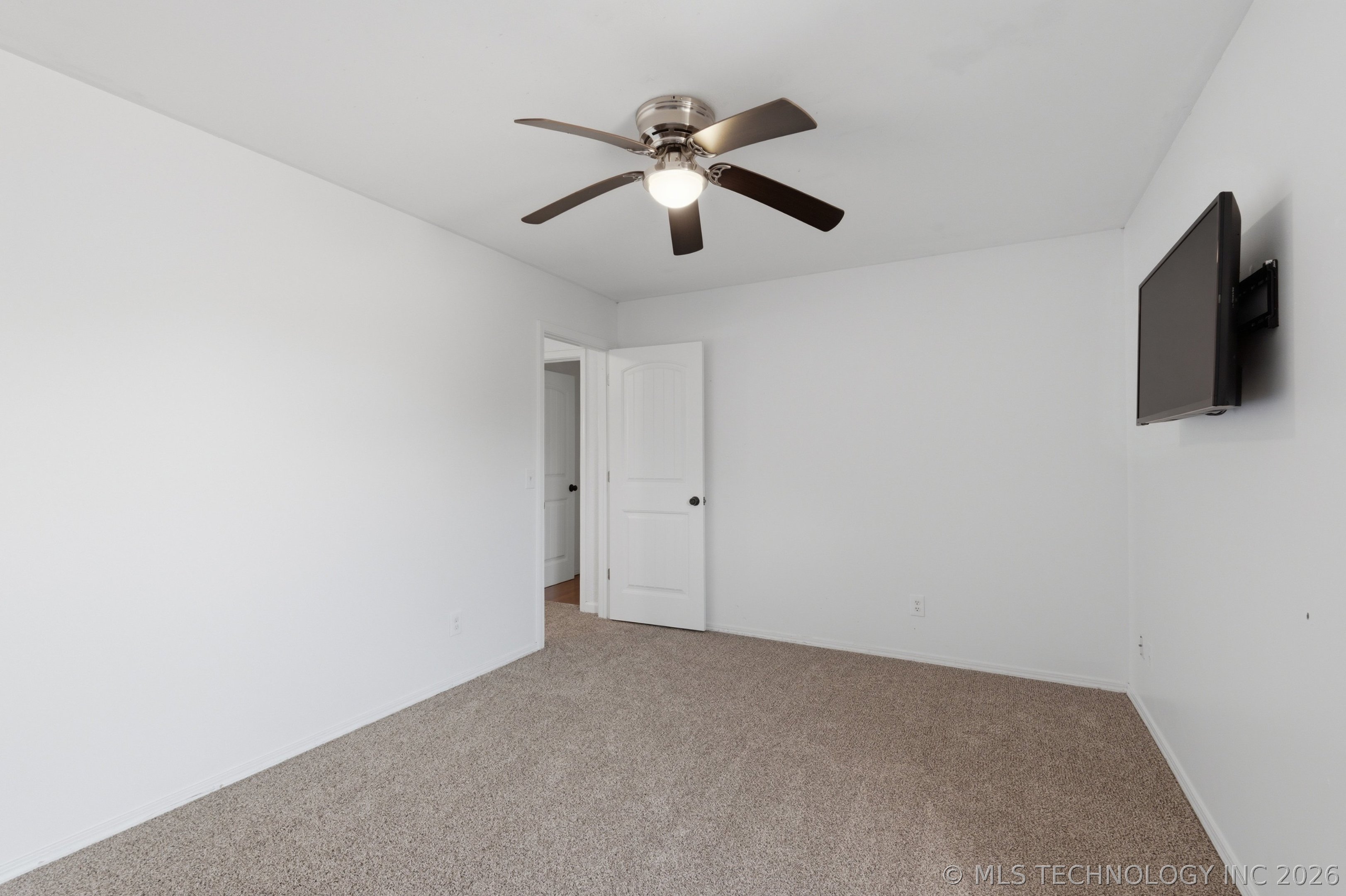 6903 E 99th Street Property Photo 26