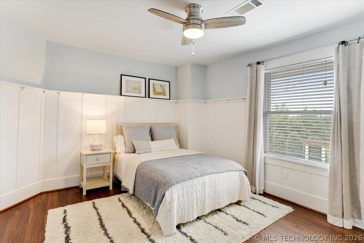 3419 Castle Court Property Photo 28