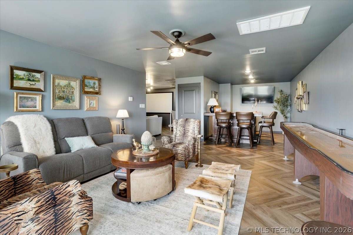 3419 Castle Court Property Photo 40
