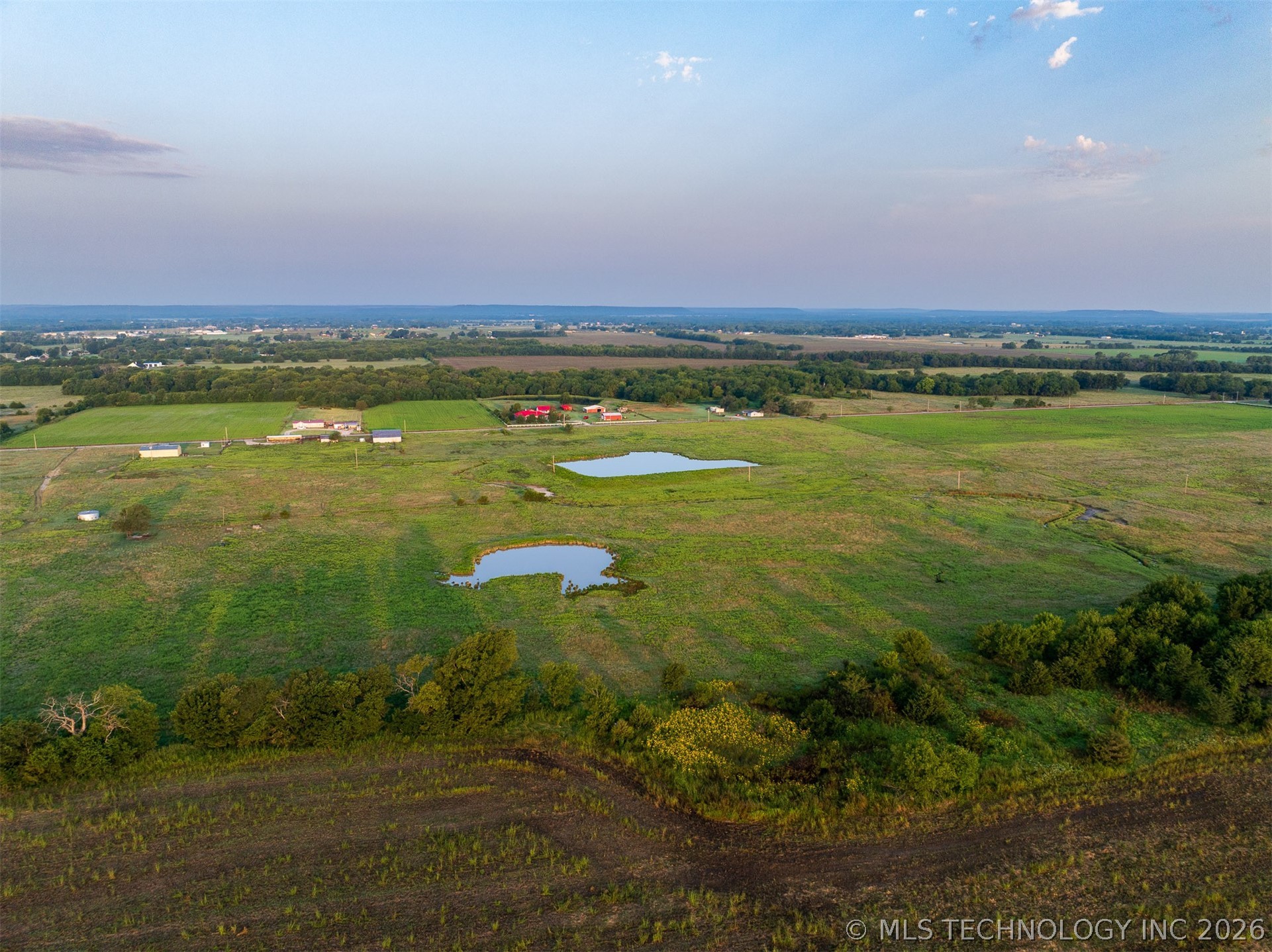7 N 3990 Road Property Photo 11