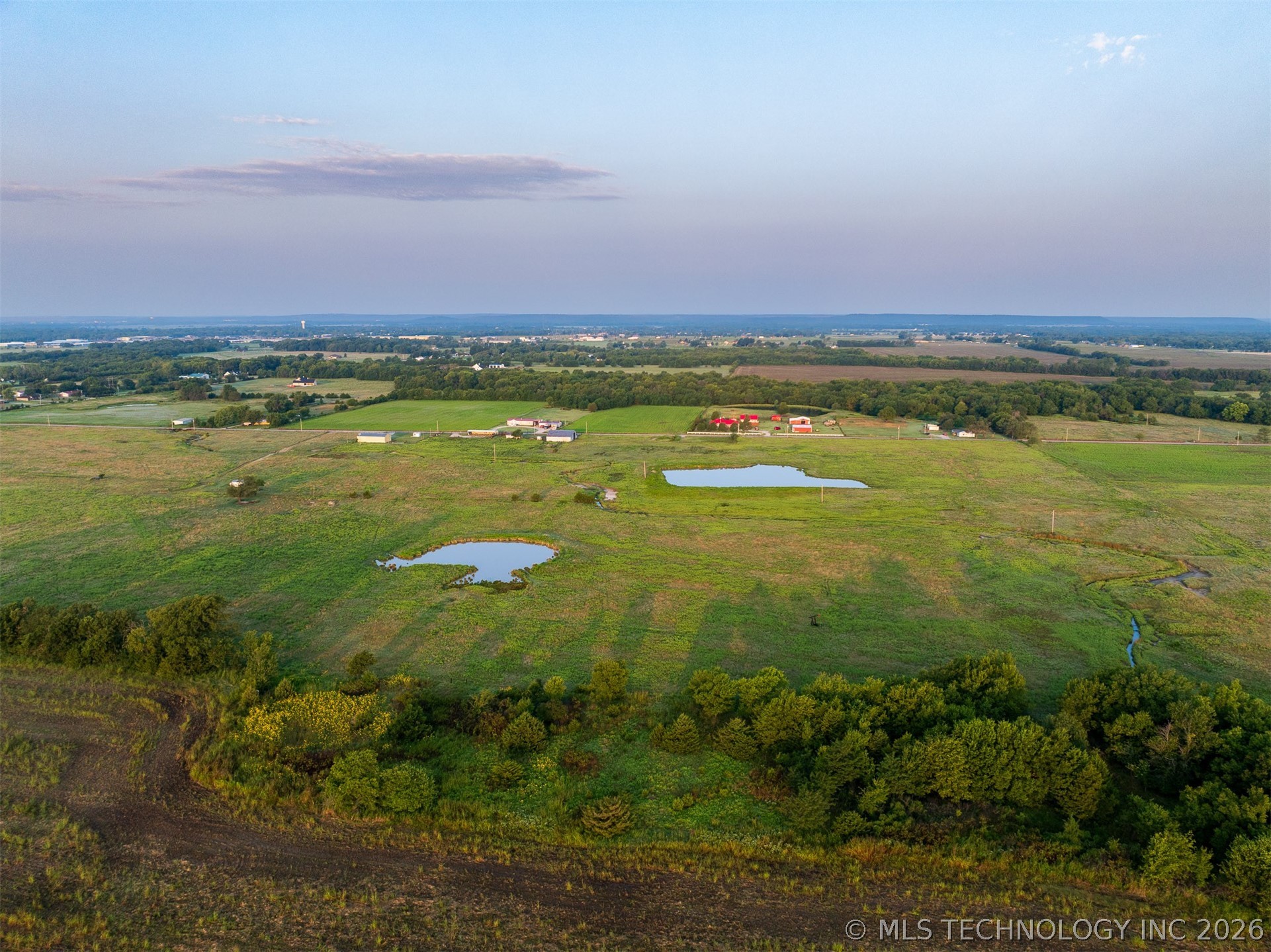 7 N 3990 Road Property Photo 12