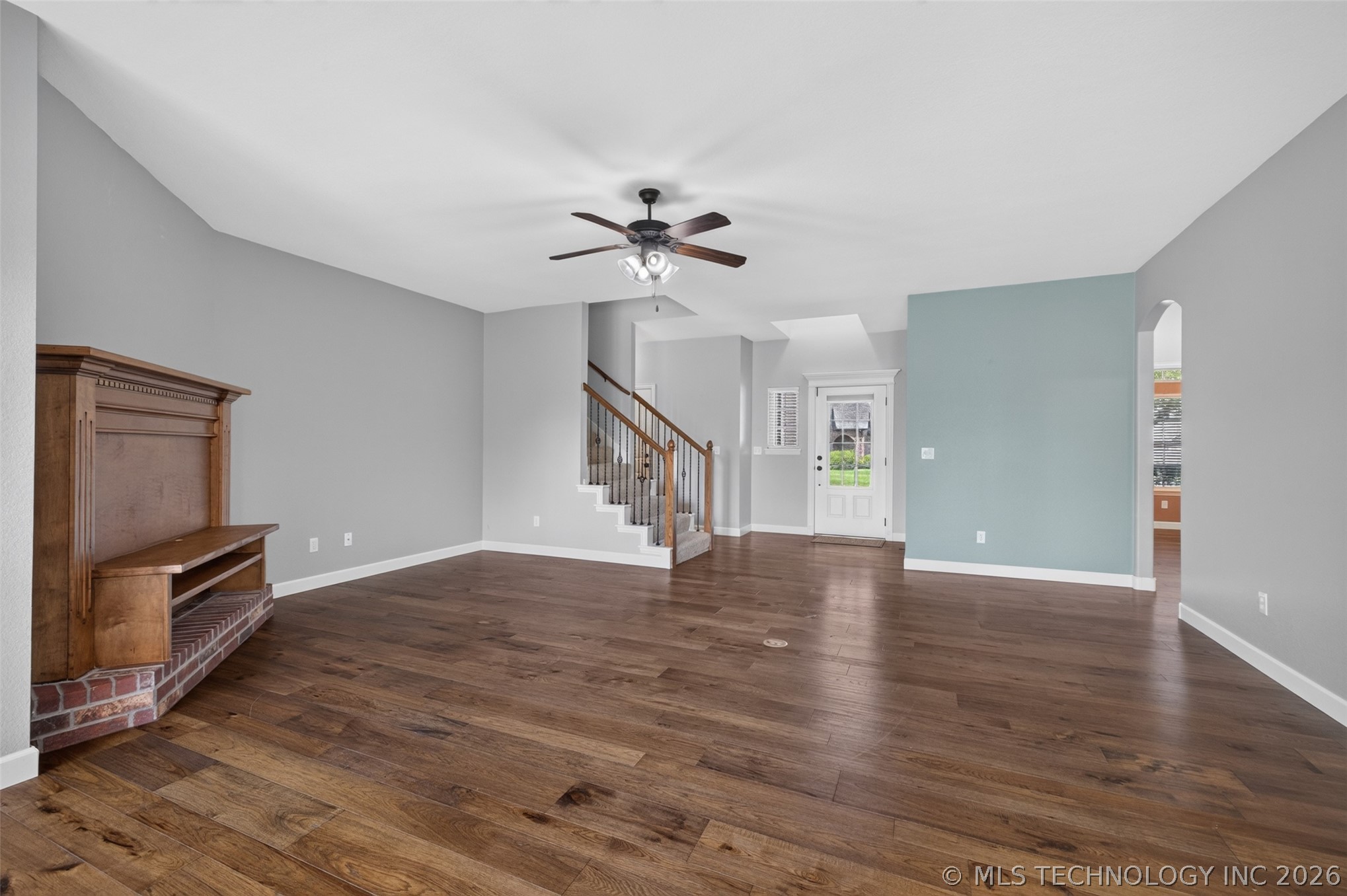 4807 S 187th East Avenue Property Photo 9
