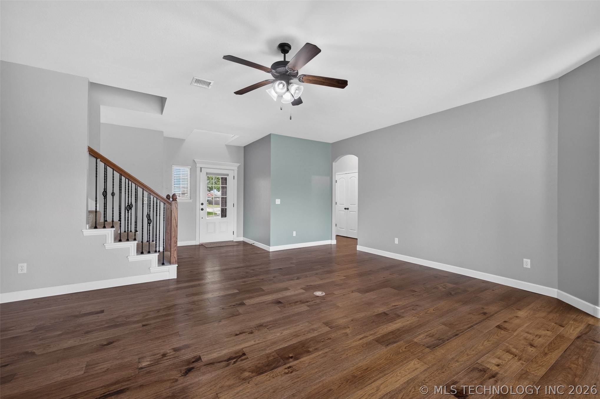 4807 S 187th East Avenue Property Photo 10