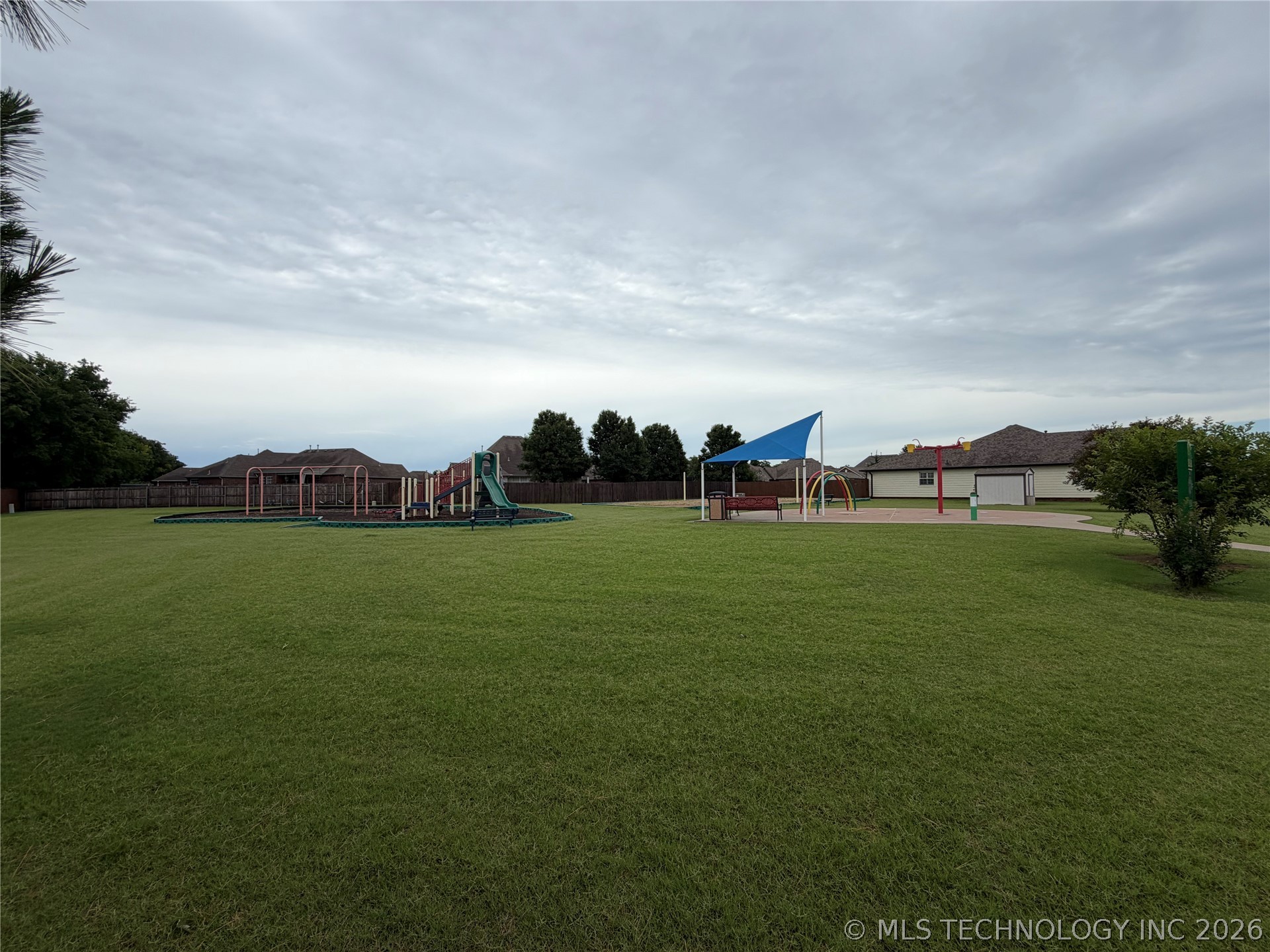 4807 S 187th East Avenue Property Photo 53