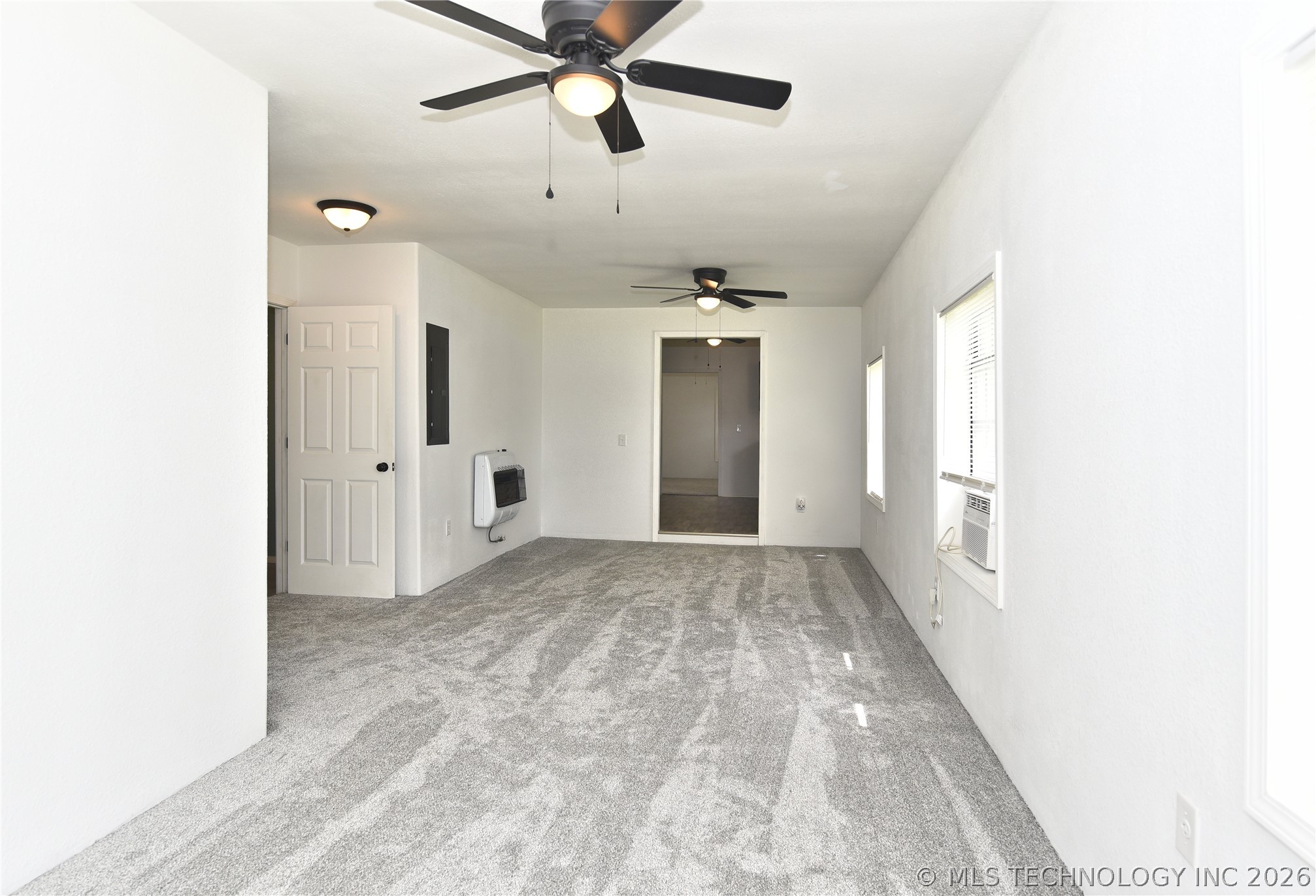 611 E 4th Street Property Photo 16