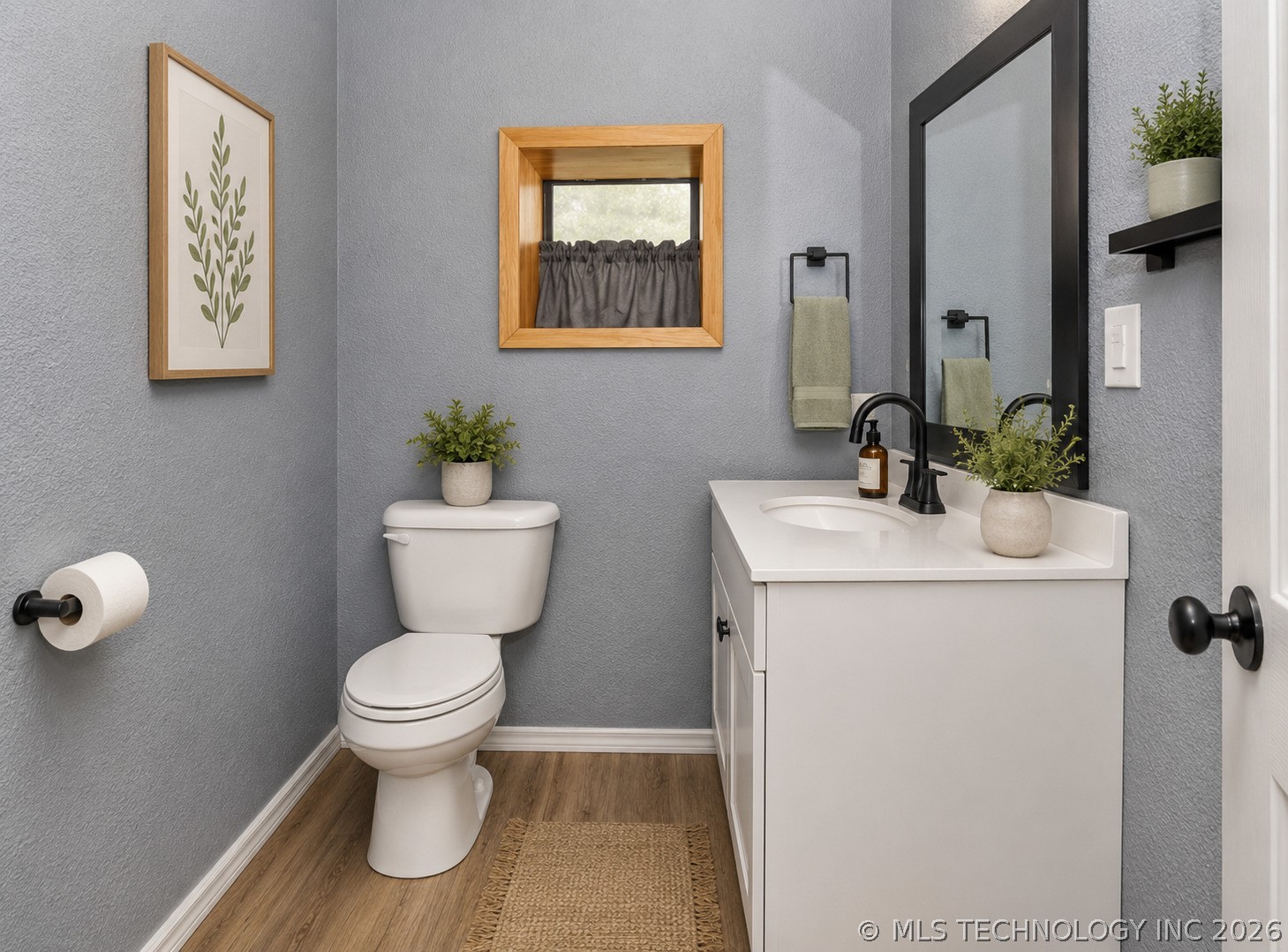 611 E 4th Street Property Photo 20