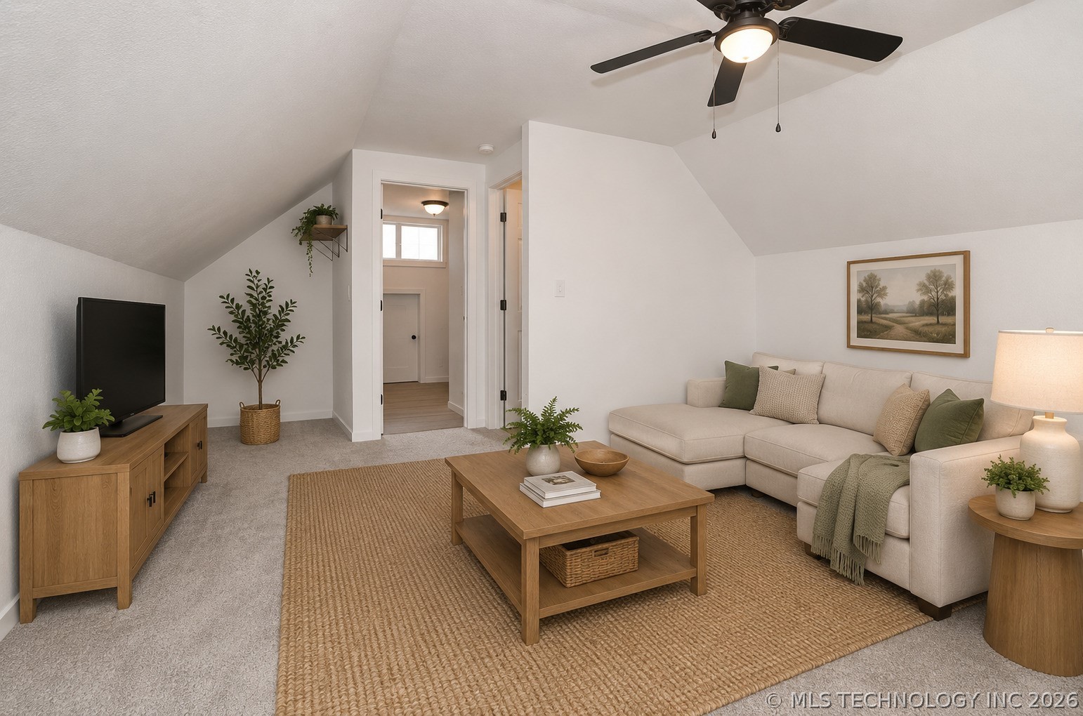 611 E 4th Street Property Photo 26