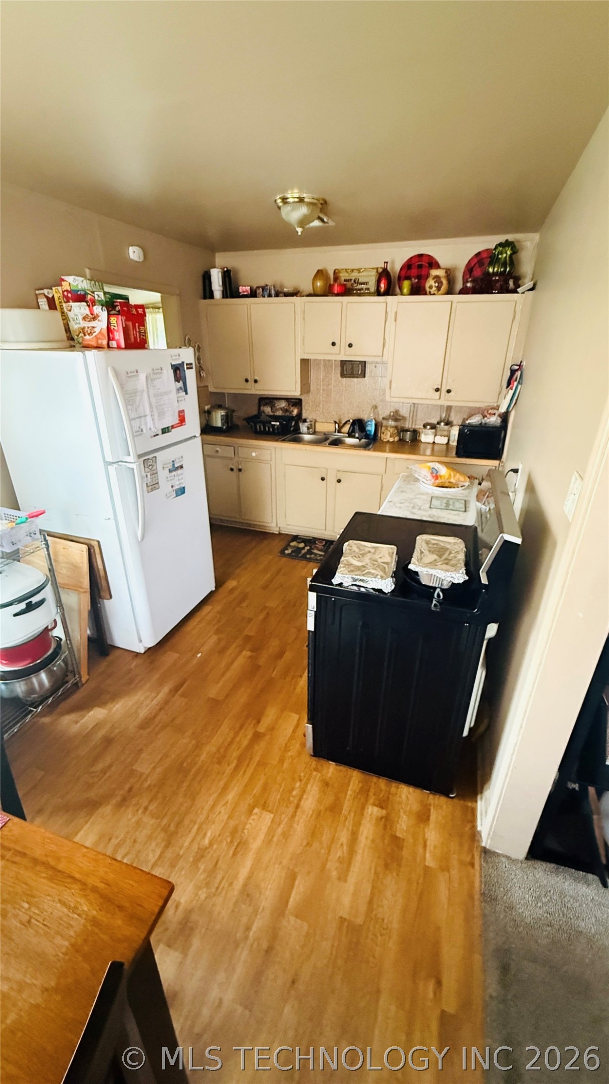 1407 N Toledo Avenue Property Photo 6