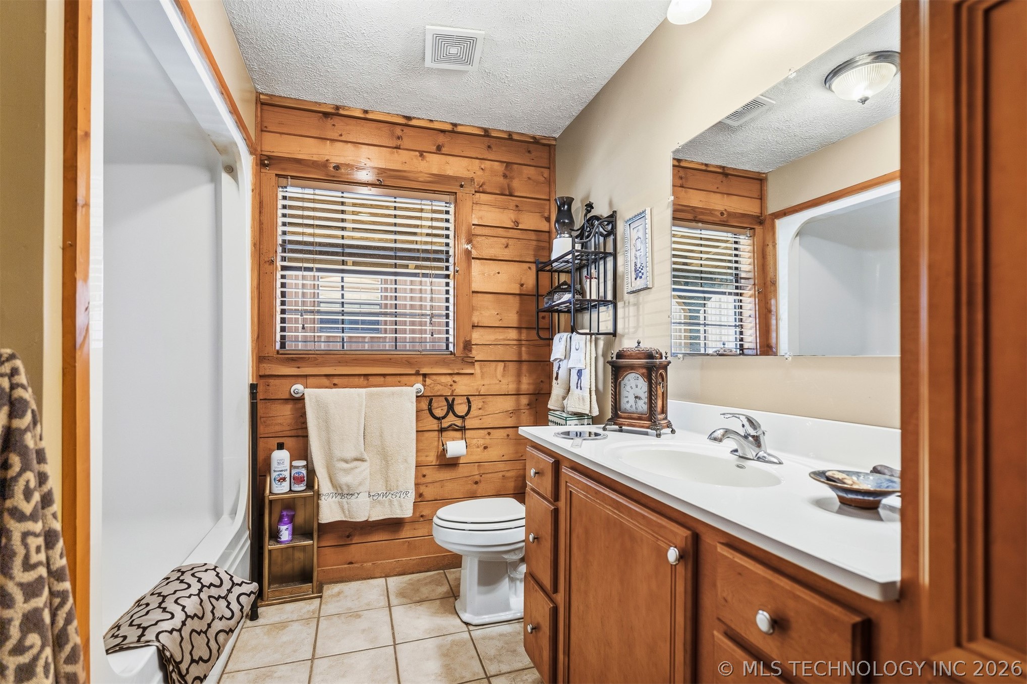 2650 Santa Fe Property Photo 22