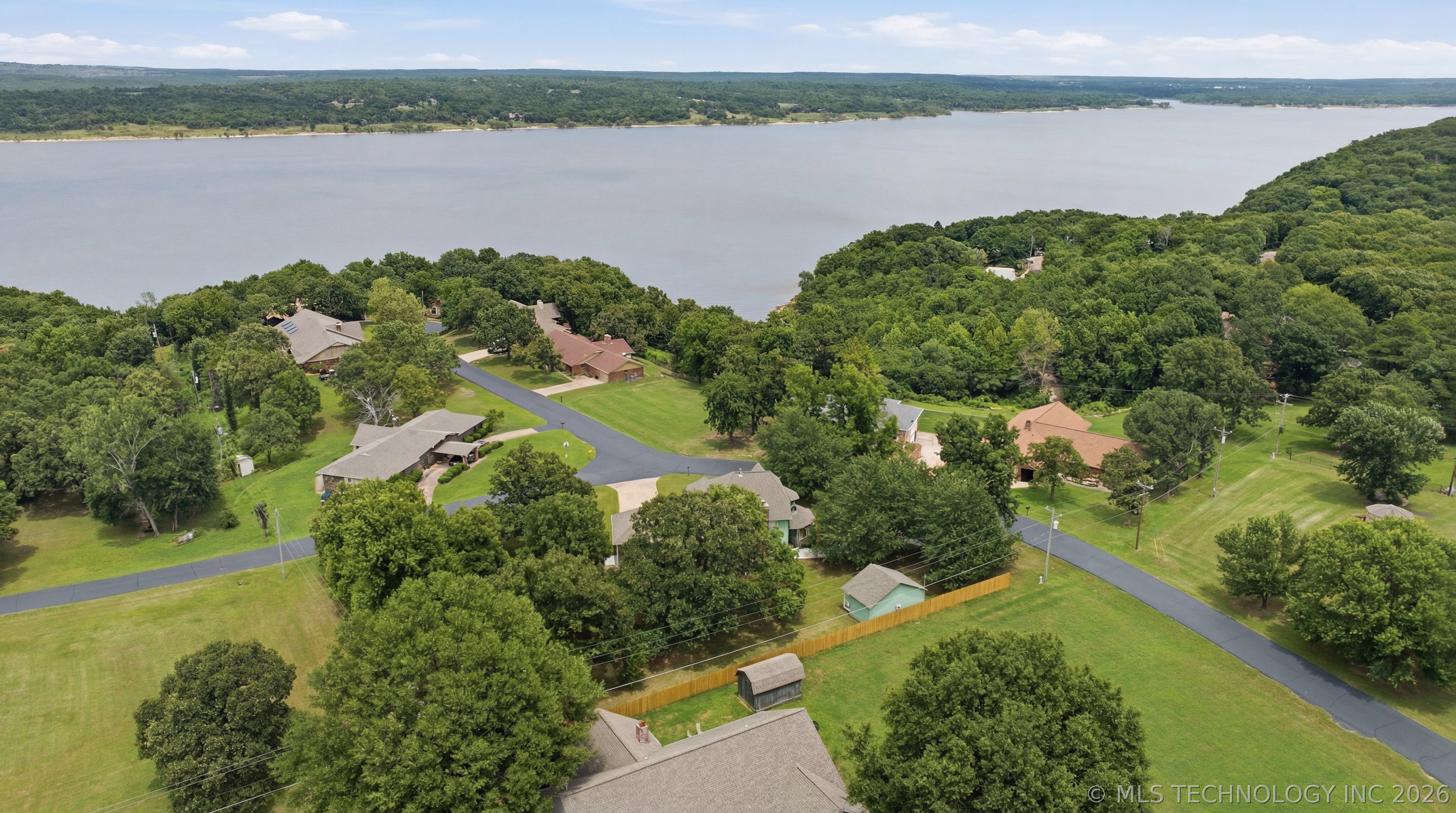 1290 N Cliff Drive Property Photo 43