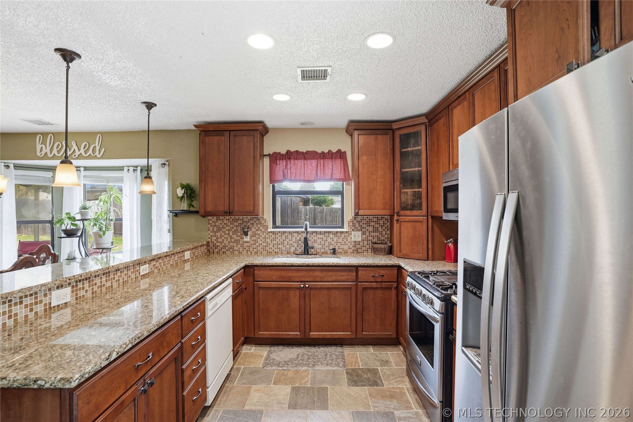 4214 W Urbana Court Property Photo 7