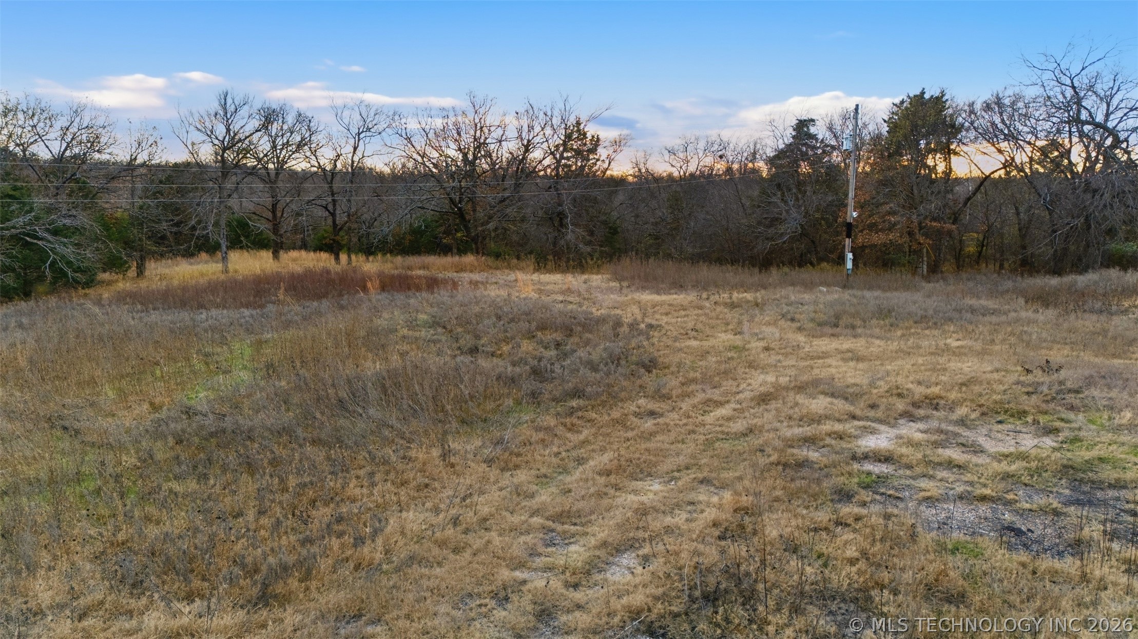 0005 County Road 3570 Property Photo 7
