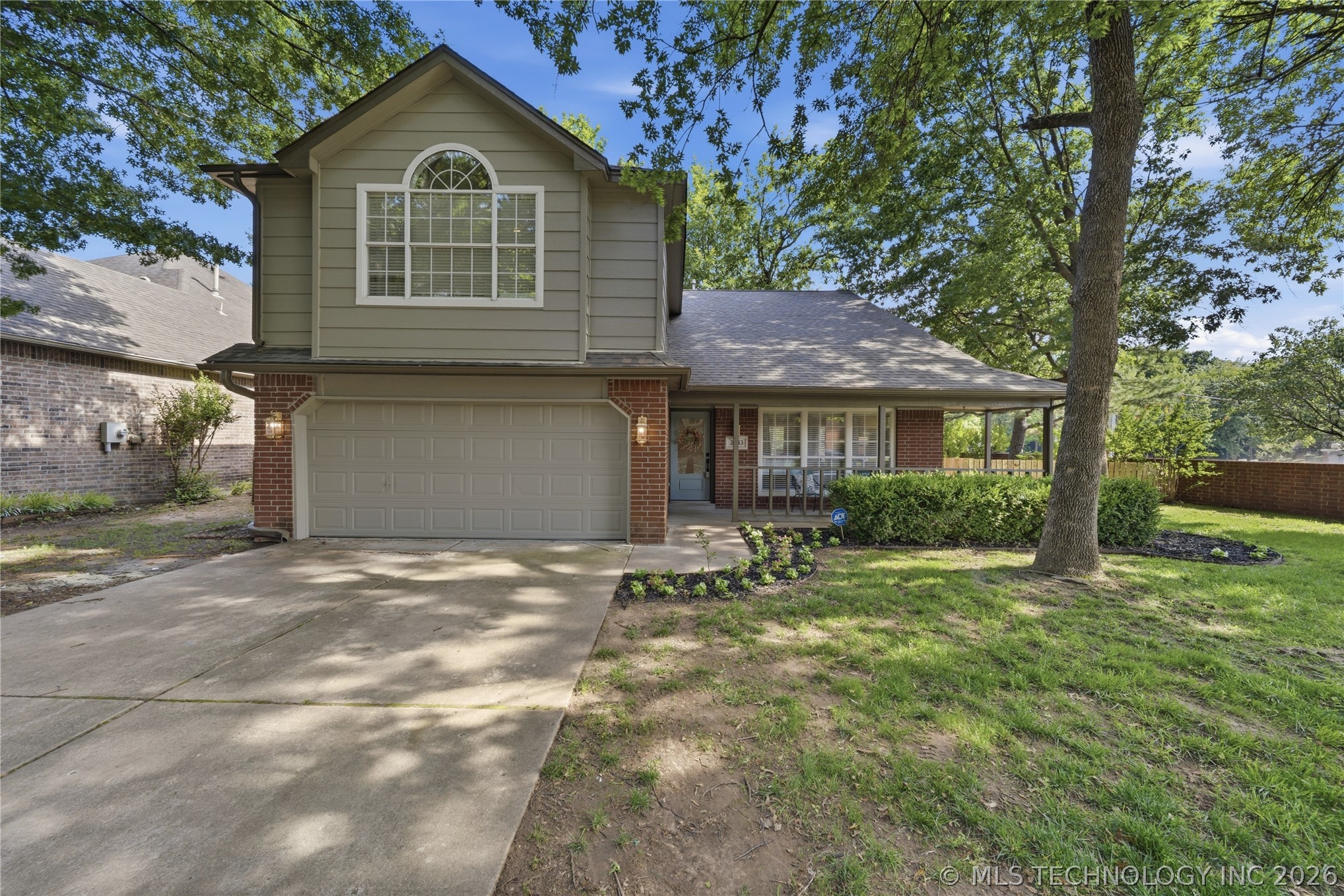 3843 W Galveston Place