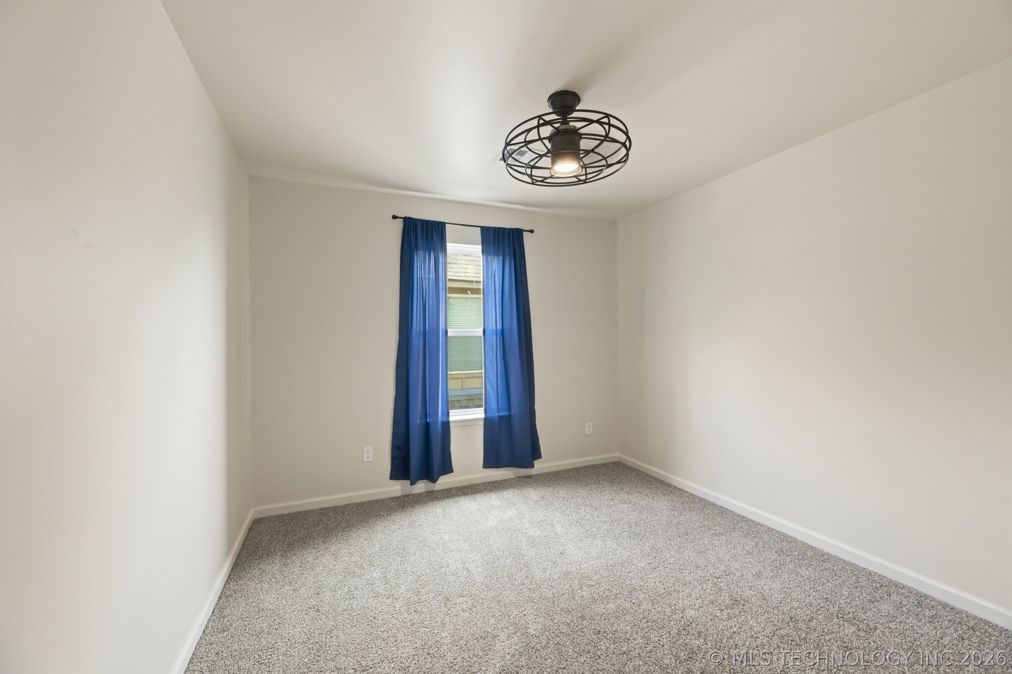 3730 S Fir Boulevard Property Photo 25
