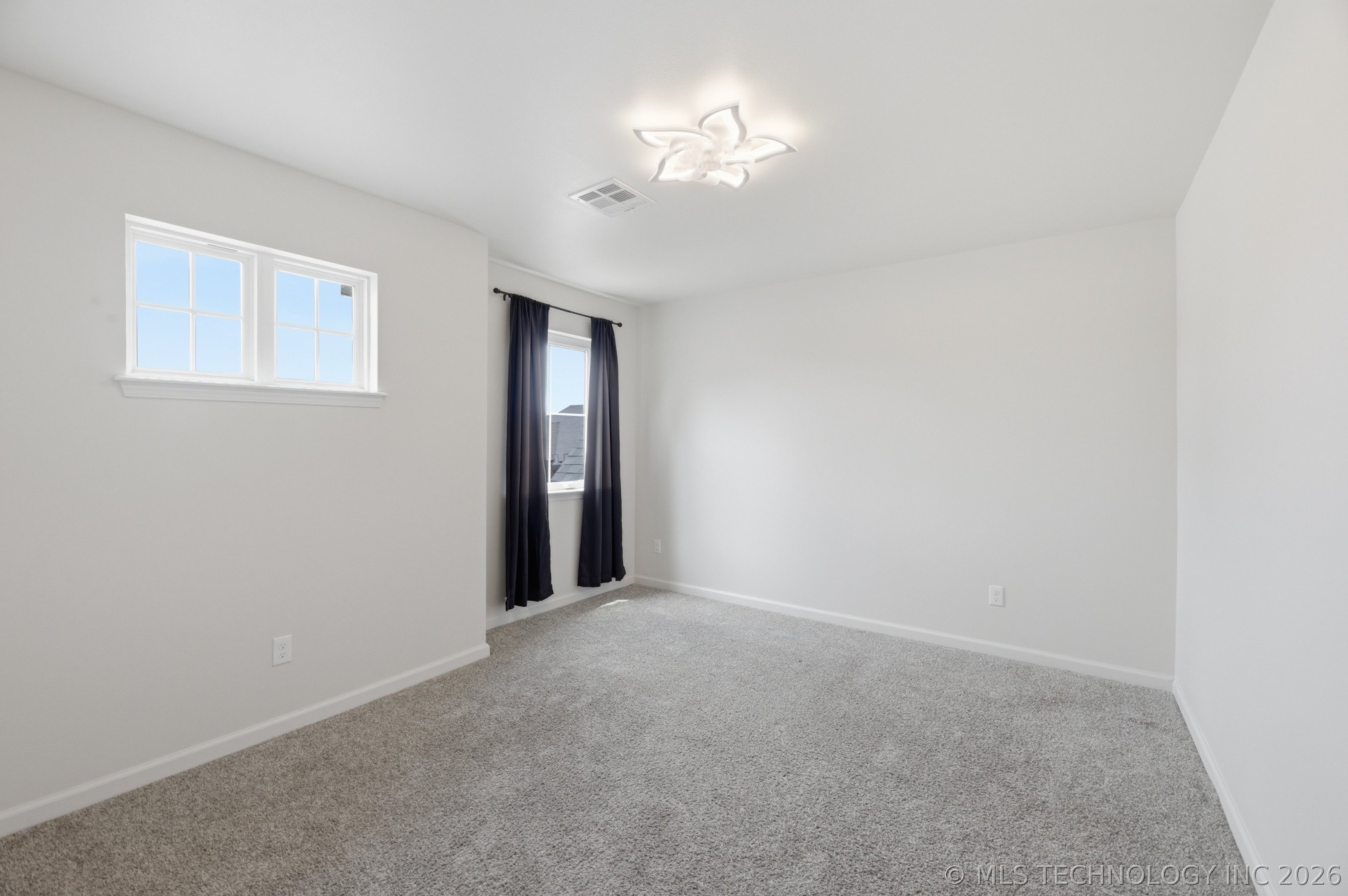 3730 S Fir Boulevard Property Photo 26