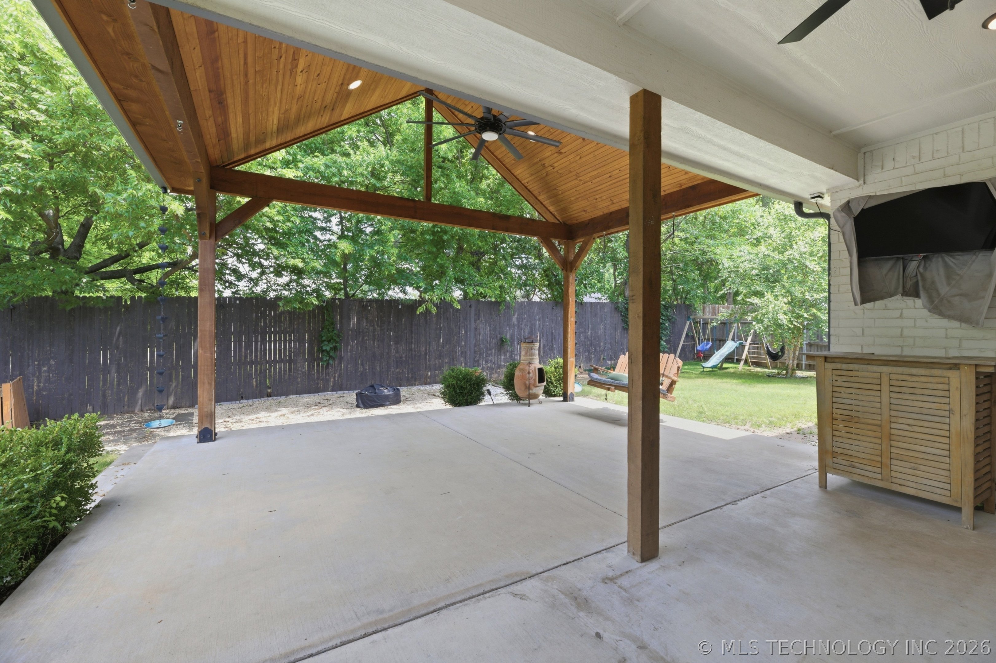 3730 S Fir Boulevard Property Photo 32
