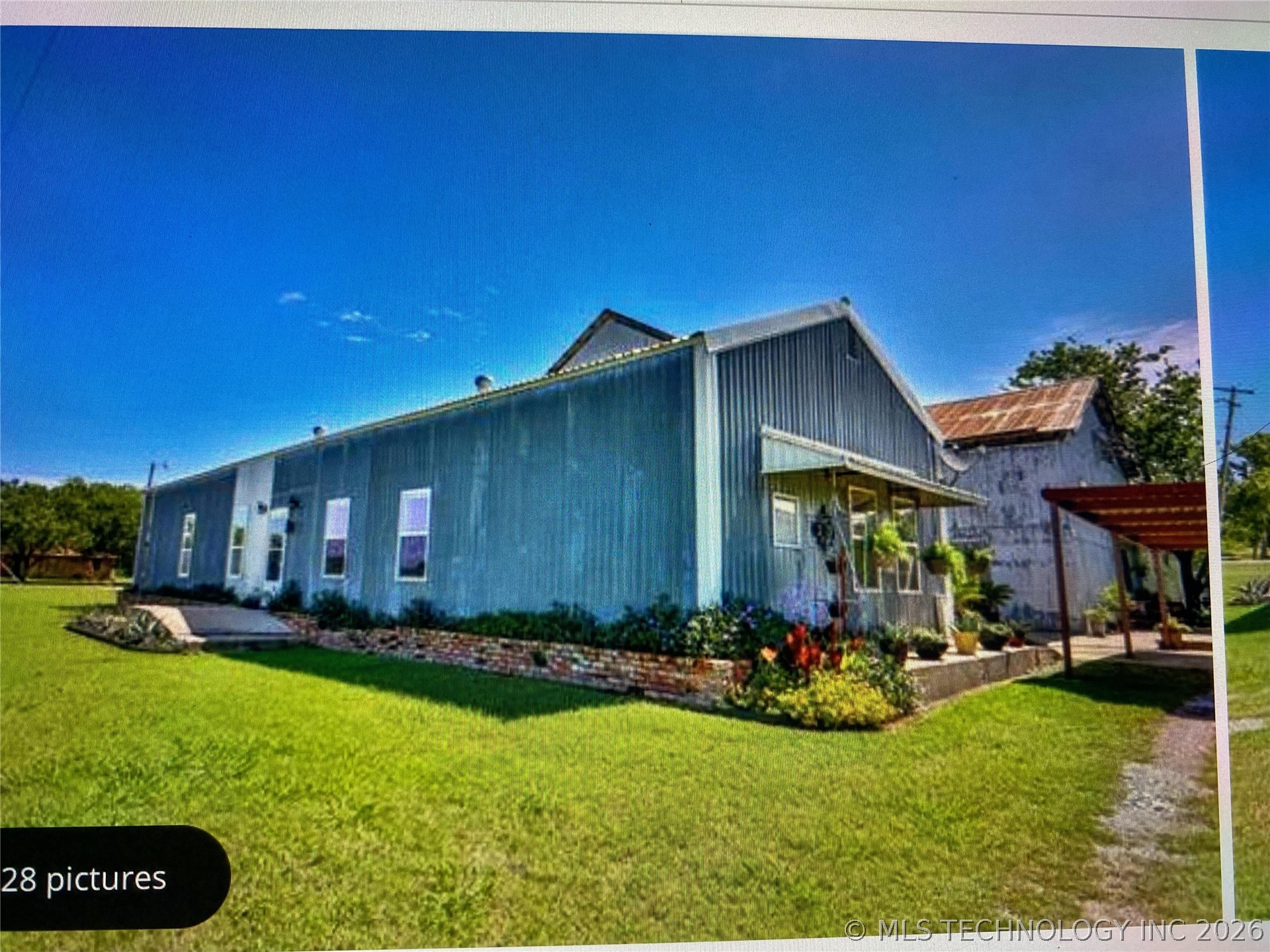 202 N Ashwood Property Photo 4
