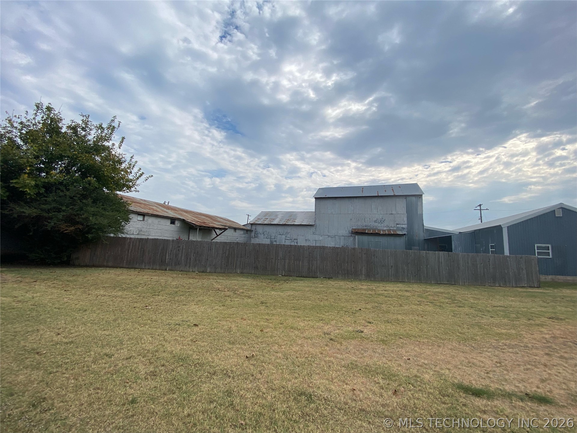 202 N Ashwood Property Photo 13