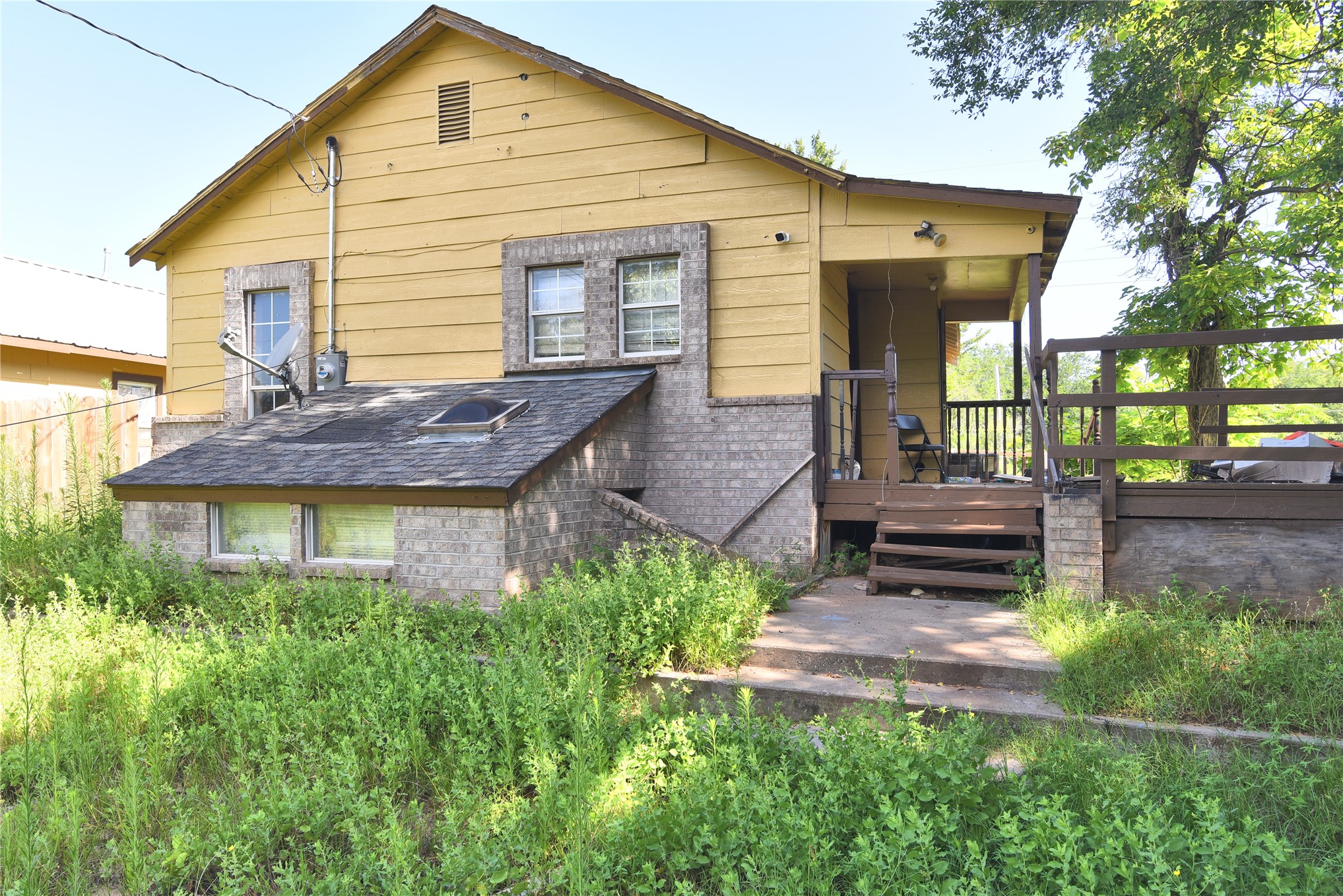 5134 Charles Page Boulevard Property Photo 7